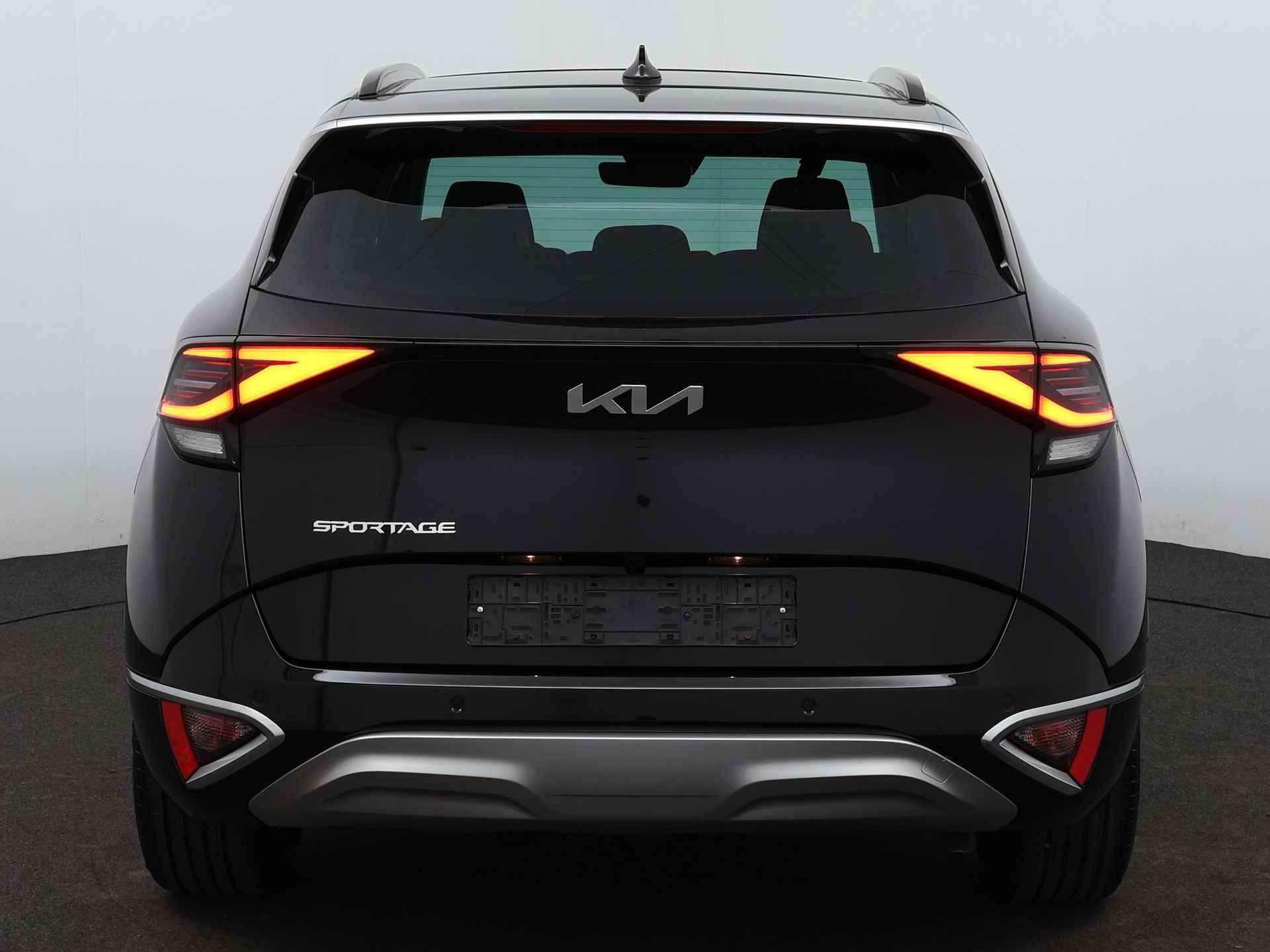 Kia Sportage 1.6 T-GDi MHEV DynamicPlusLine | ** NIEUWE AUTO ** | Automaat | Lichtmetalen velgen | Parkeercamera | Navigatie | - 24/49