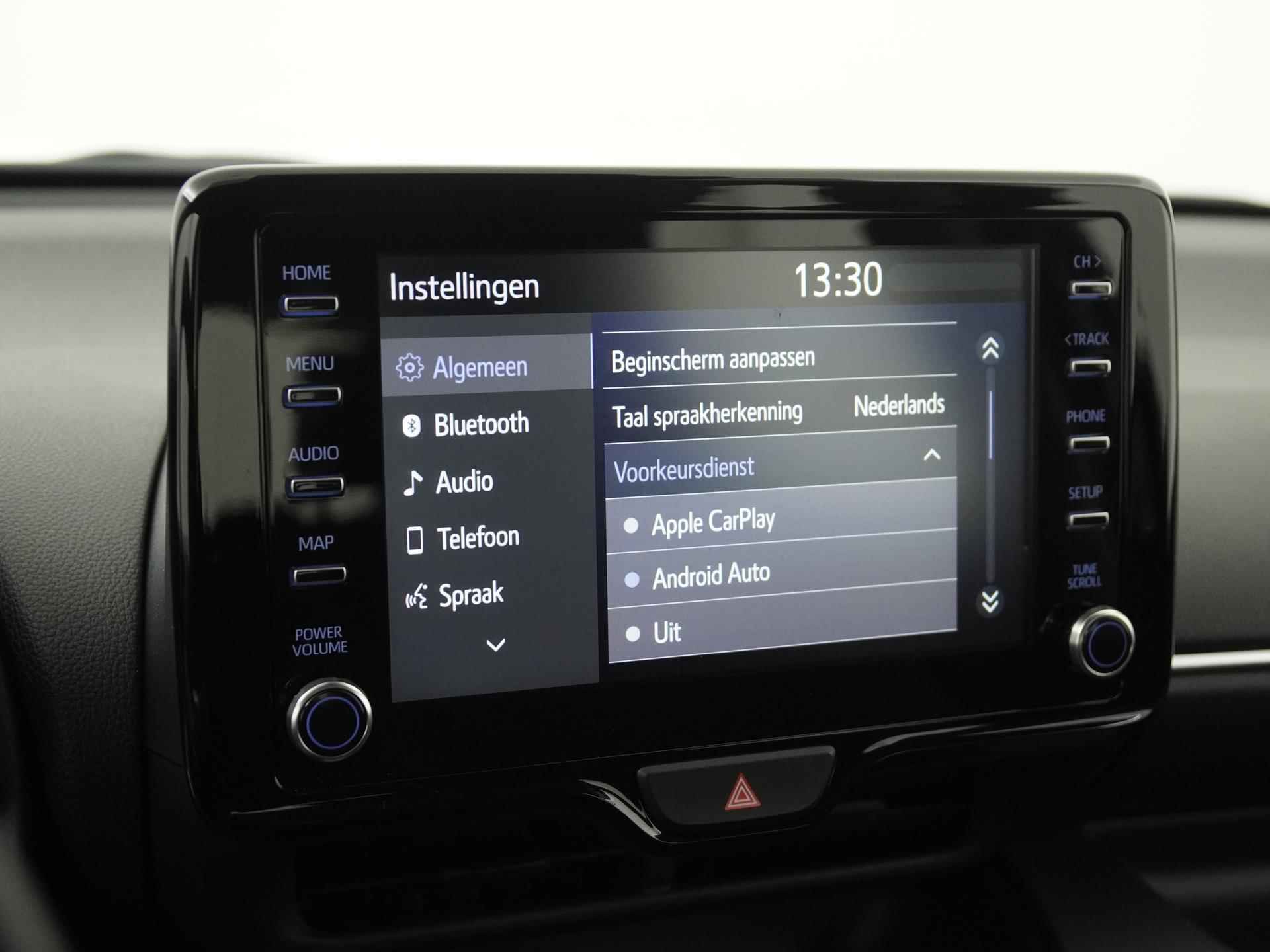 Toyota Yaris 1.5 Hybrid Active | Camera | Carplay | Adapt cruise | Winter pakket |  Zondag Open! - 17/36