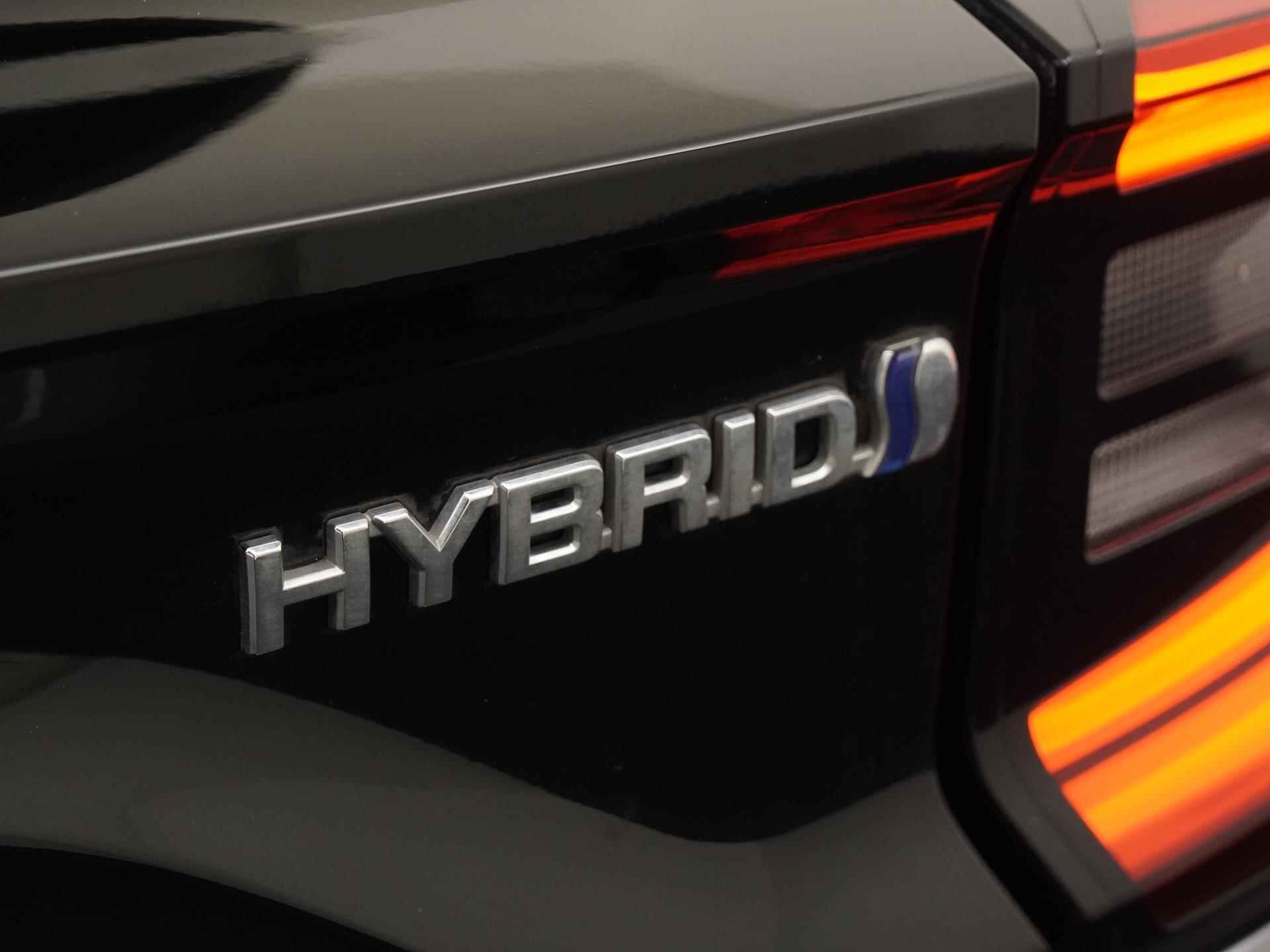 Toyota Yaris 1.5 Hybrid Active | Camera | Carplay | Adapt cruise | Winter pakket |  Zondag Open! - 22/36