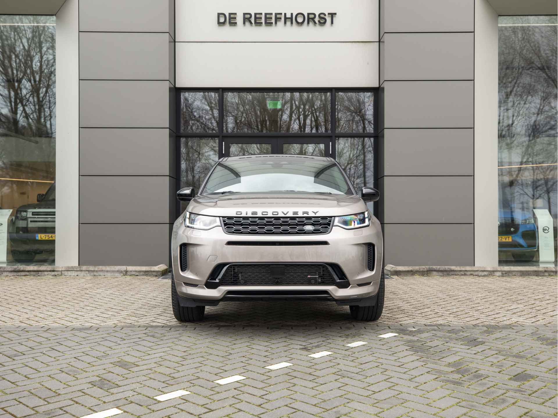 Land Rover Discovery Sport P300e R-Dynamic S | Light Oyster | Adaptive Cruise | Elek. Haak | LED - 7/59