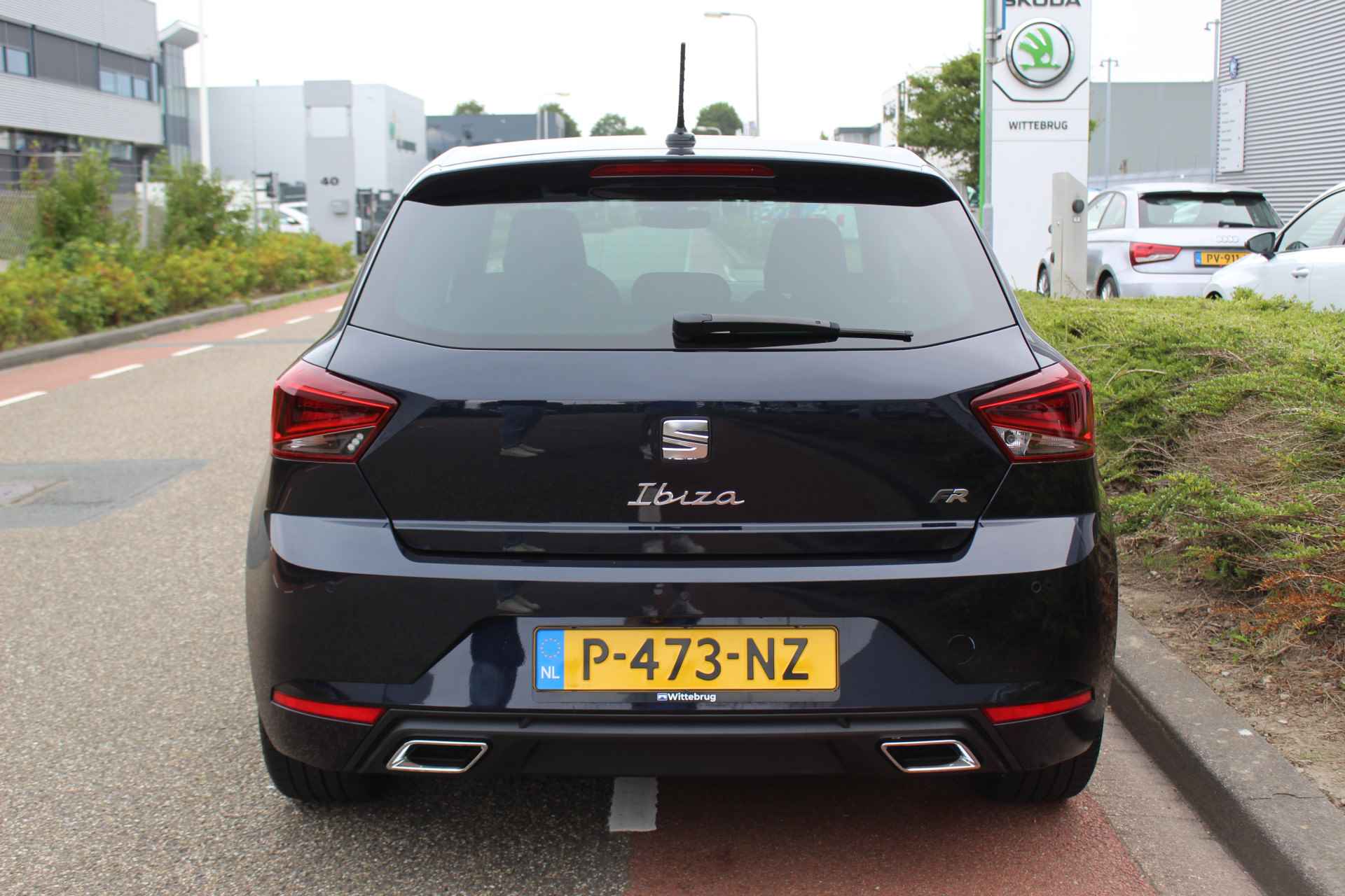 SEAT Ibiza 1.0 EcoTSI FR Business Intense / CAMERA / APP.Connect / NAVI / 17"LMV / Half Leder - 7/31