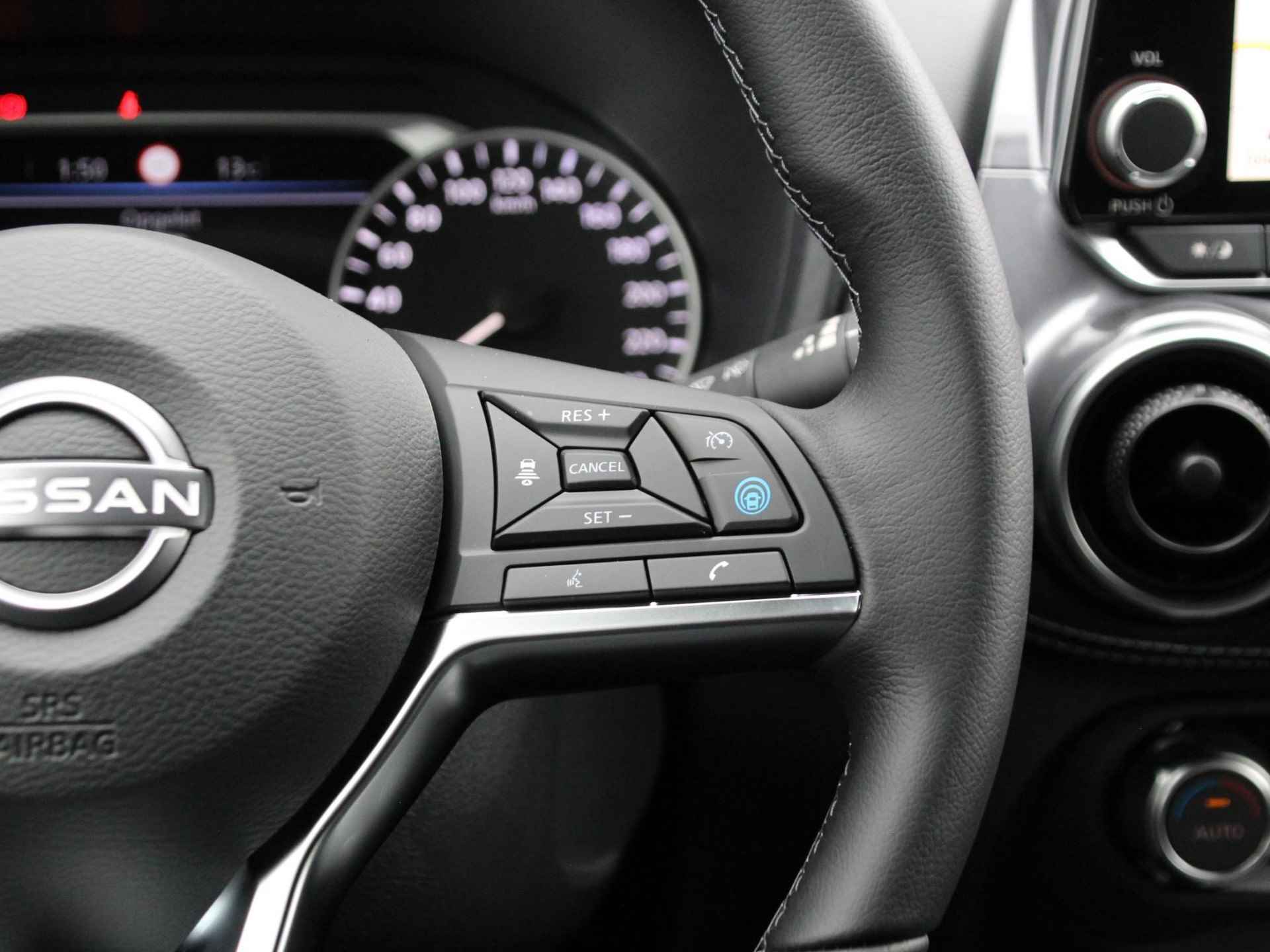Nissan Juke 1.0 DIG-T N-Design | Navigatie | Camera | Apple Carplay/Android Auto | 19'' Velgen | Cruise & Climate Control | Rijklaarprijs! - 14/24
