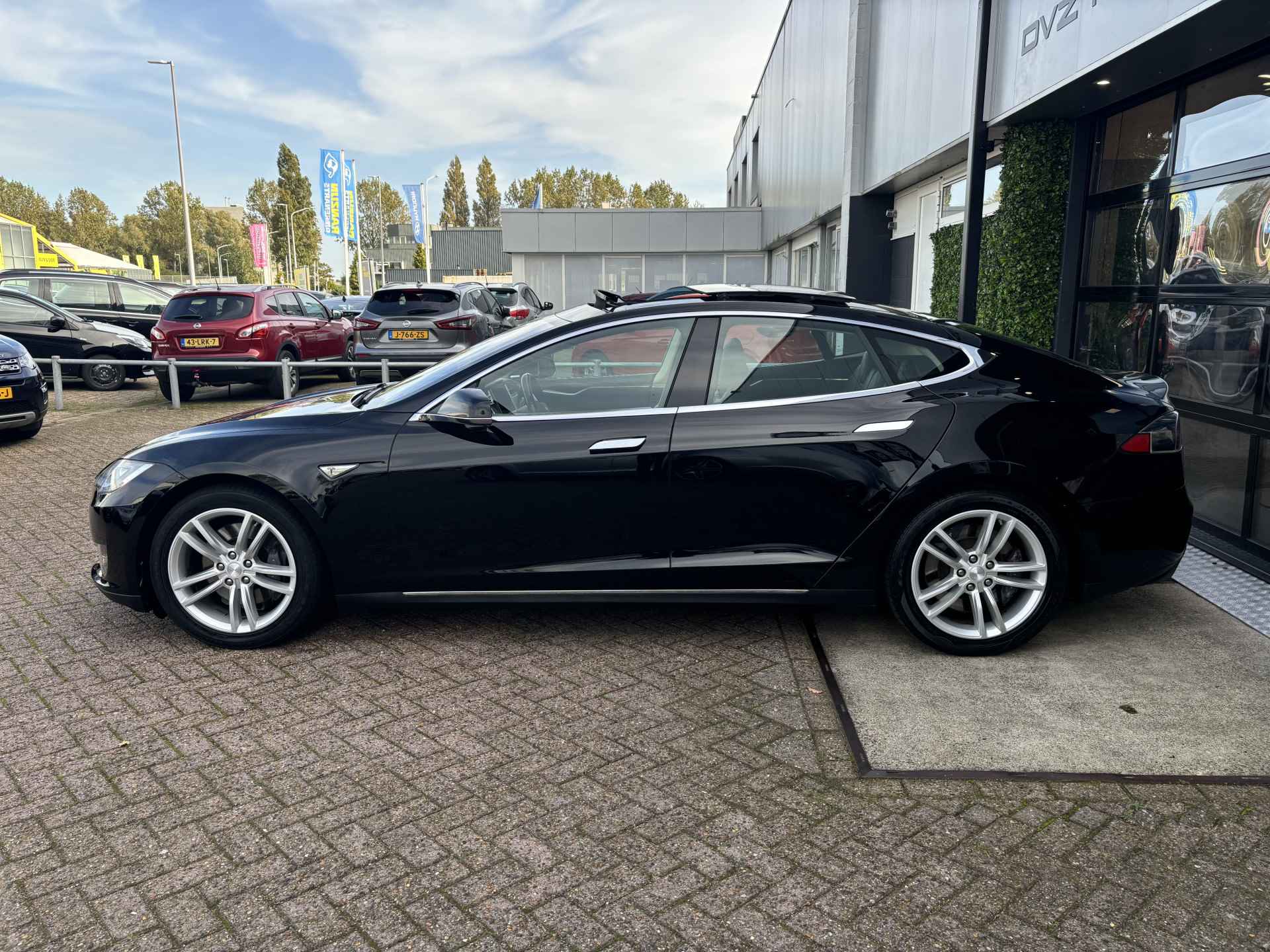 Tesla Model S 85 Tech Pack | Pano | Leder | 460KM NEDC - 9/39