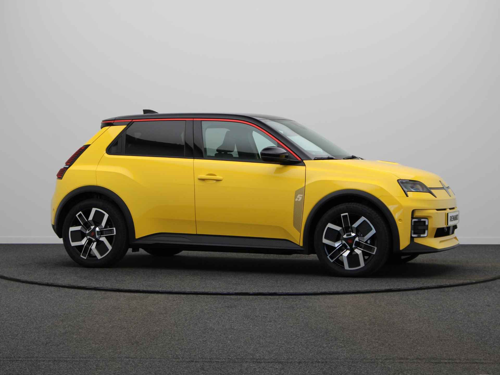 Renault 5 comfort range iconic cinq 52 kWh | Harman Kardon | Active driver assist | Elek. verwarmbaar stoelen | - 34/56