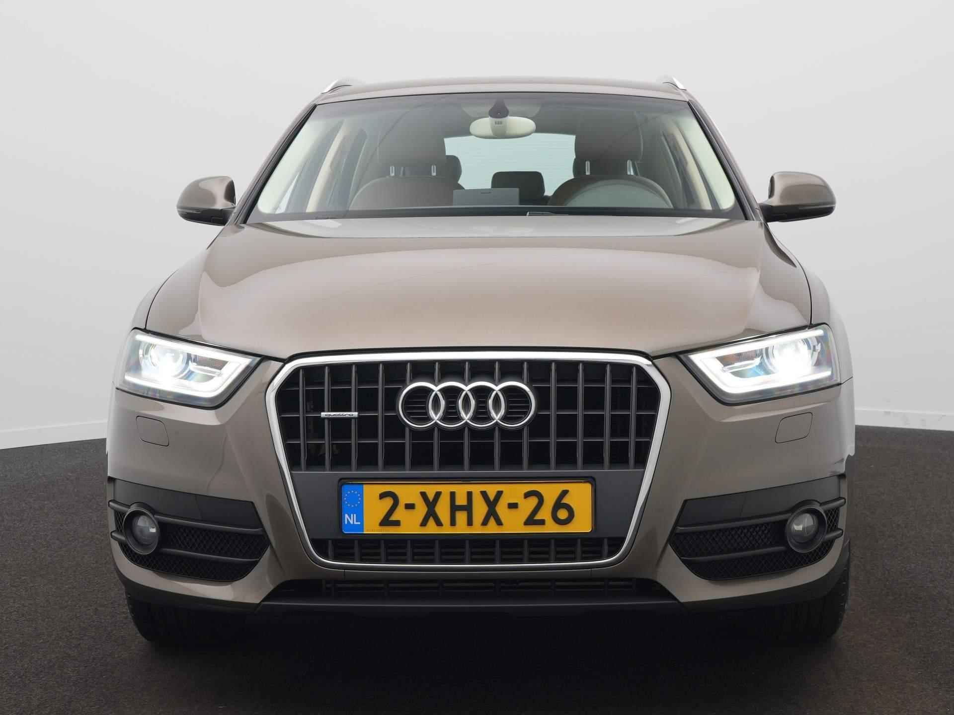 Audi Q3 2.0 TFSI quattro Pro Line S-Tronic | Trekhaak | Cruise | Climate | Xenon - 2/40