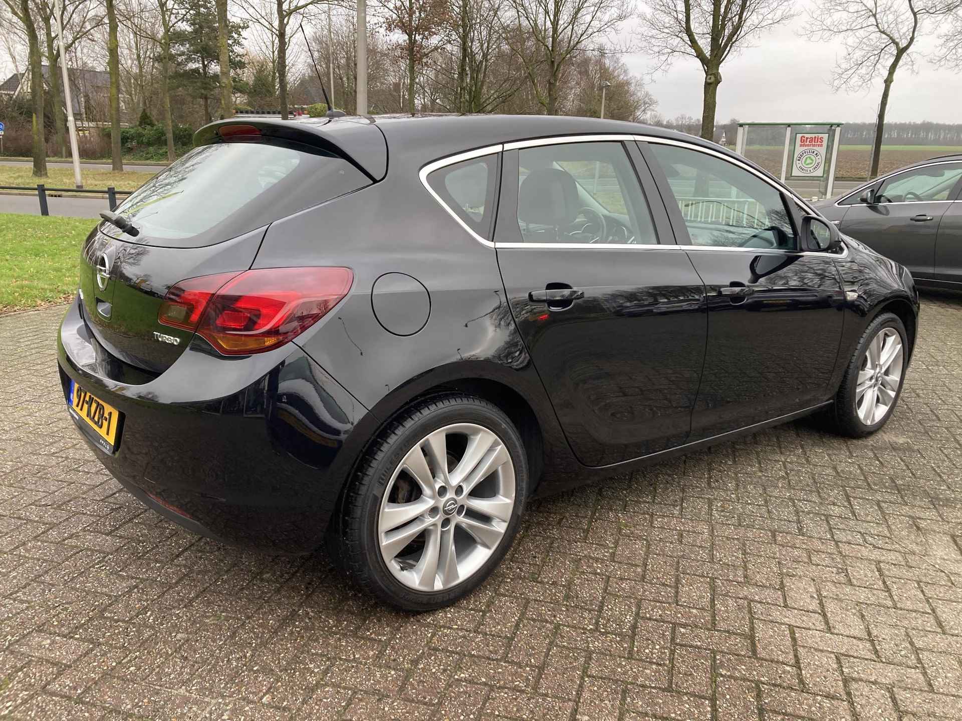 Opel Astra 1.4 Turbo 140Pk Sport 5-Deurs | ECC | Elektrisch Pakket | Cruise control | AGR Stoelen | 18"LM-Velgen | Afneembare Trekhaak | Dealer onderhouden - 11/45