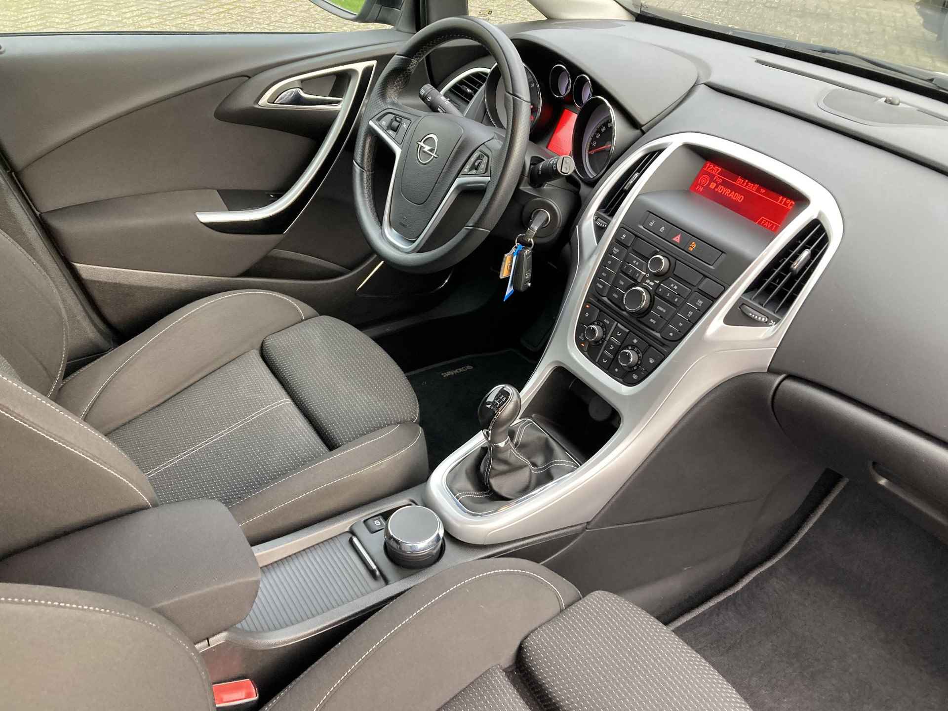 Opel Astra 1.4 Turbo 140Pk Sport 5-Deurs | ECC | Elektrisch Pakket | Cruise control | AGR Stoelen | 18"LM-Velgen | Afneembare Trekhaak | Dealer onderhouden - 35/45