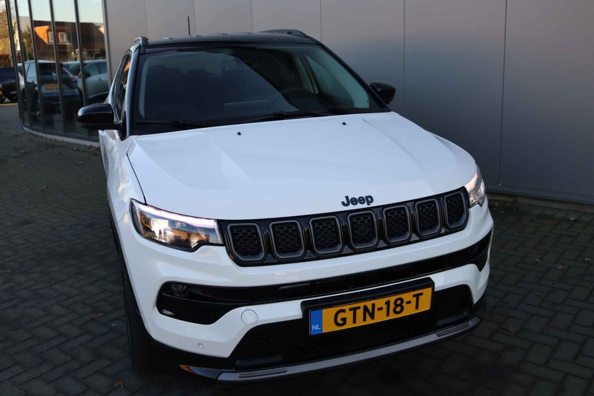 Jeep Compass 4xe 240 Plug-in Hybrid PHEV Electric S Navigatie/Camera/Leder/Stoel-Stuurverwarming - 9/33