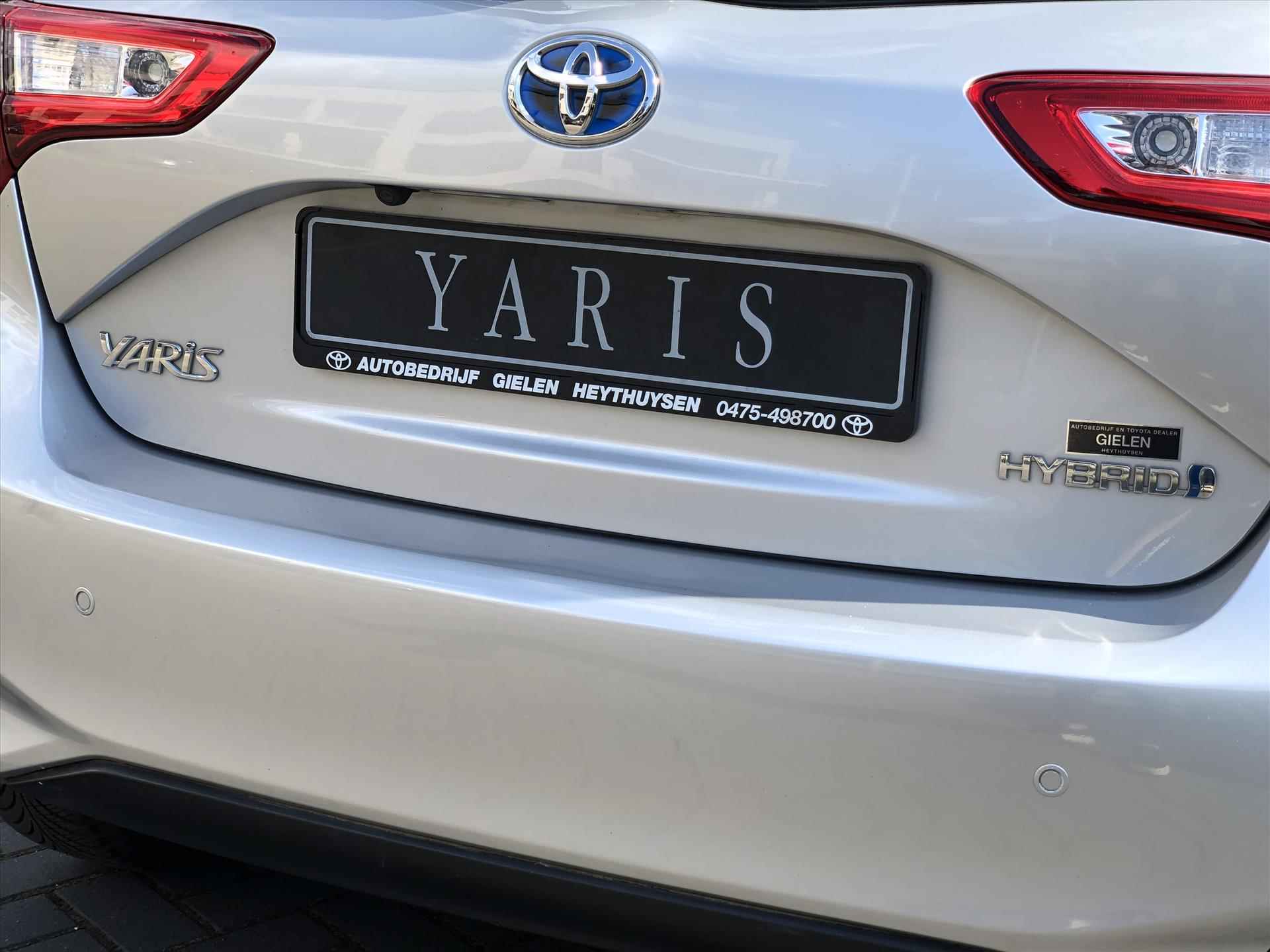 Toyota Yaris 1.5 Hybrid Y20 Exclusive | Navigatie, Parkeersensoren, Keyless, Lichtmetalen velgen, Privacy Glass, Camera - 15/42