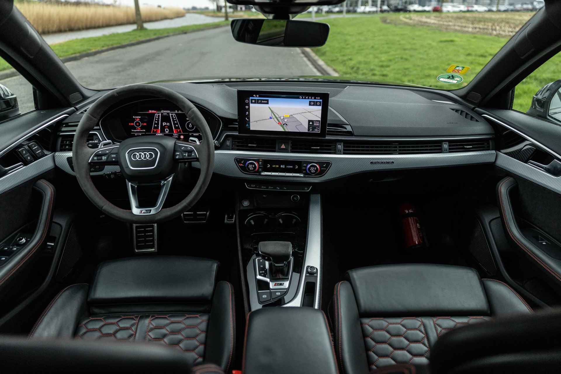 Audi RS4 Avant 2.9 TFSI RS 4 quattro competition | RS zetels | B&O | 360 camera | Panoramadak | 451pk | Alcantara Stuurwiel | - 6/66