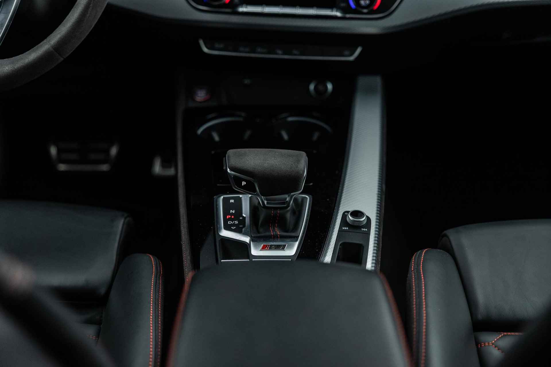Audi RS4 Avant 2.9 TFSI RS 4 quattro competition | RS zetels | B&O | 360 camera | Panoramadak | 451pk | Alcantara Stuurwiel | - 11/66