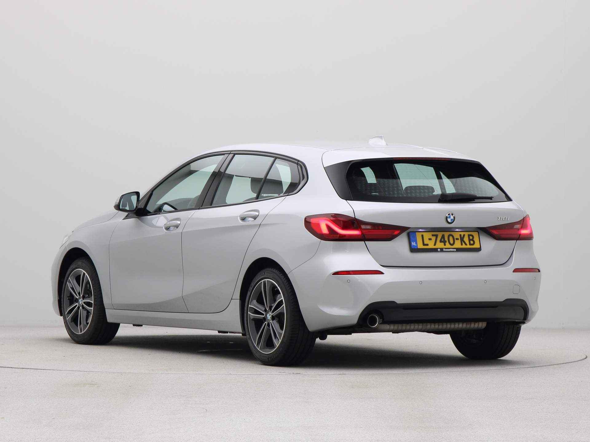 BMW 1 Serie 118i Business Edition - 12/21