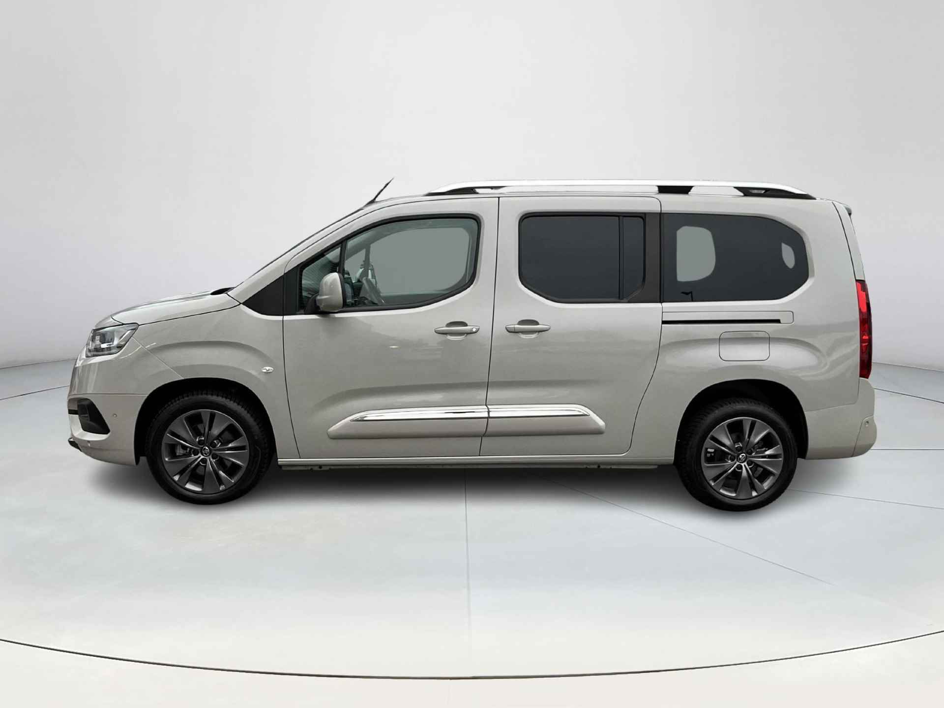 Toyota PROACE CITY Verso 1.2 Turbo Dynamic Long 7p. All-inprijs | Automaat | Adaptive Cruisecontrol | Camera achter - 3/26