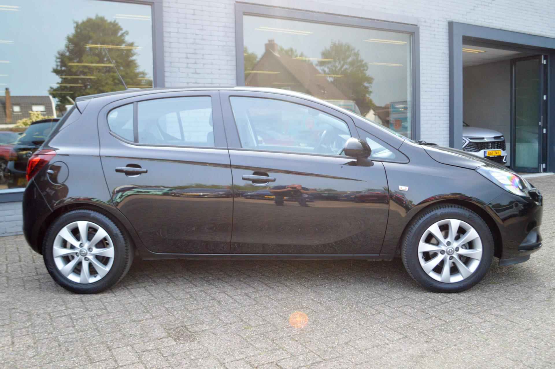 Opel Corsa 1.4 Favourite | Navi | Airco | Cruise | Parkeersensoren | Trekhaak - 30/33