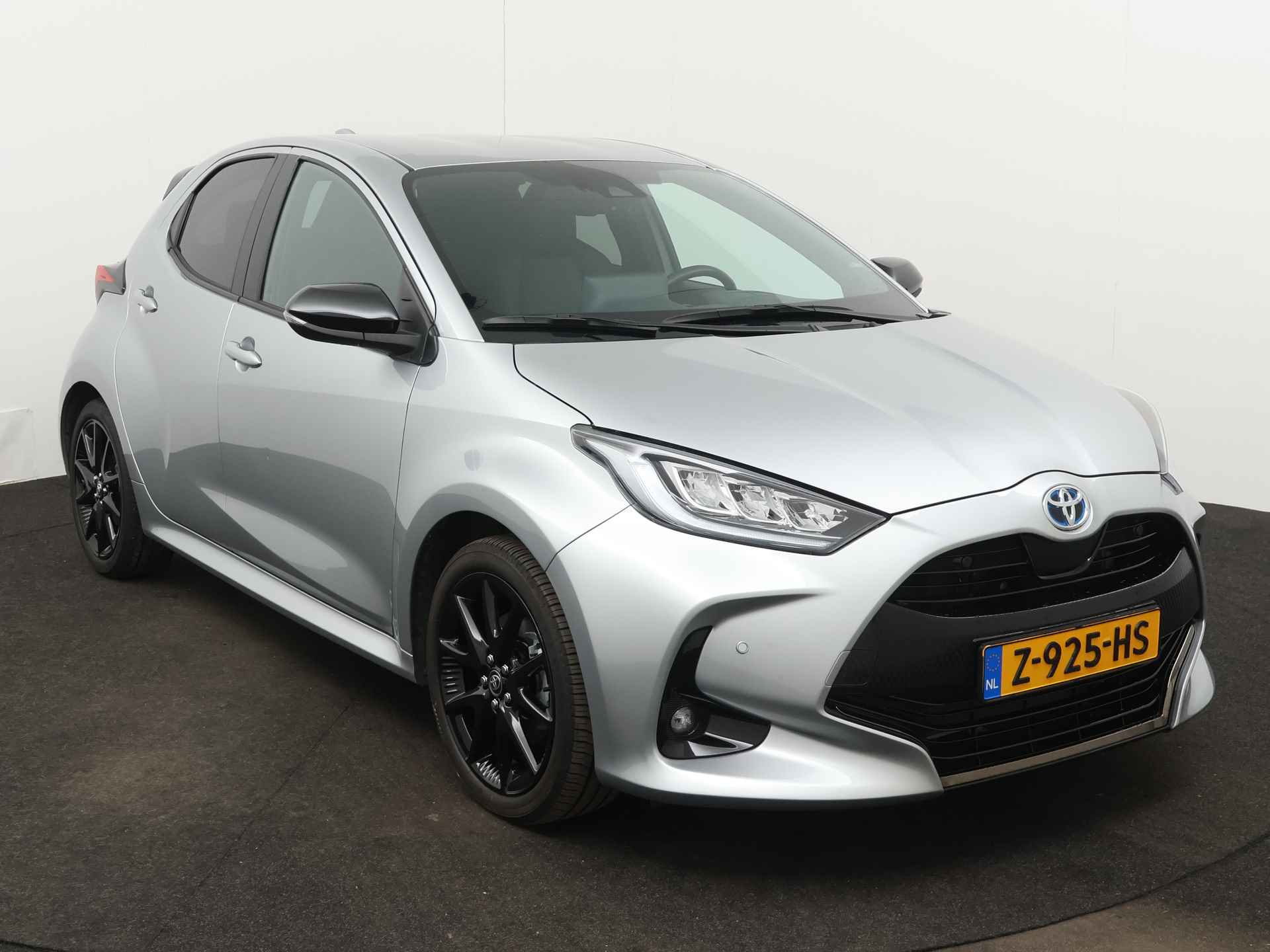 Toyota Yaris 1.5 Hybrid Executive Limited | Automaat | Camera | Apple Carplay / Android Auto - 29/45