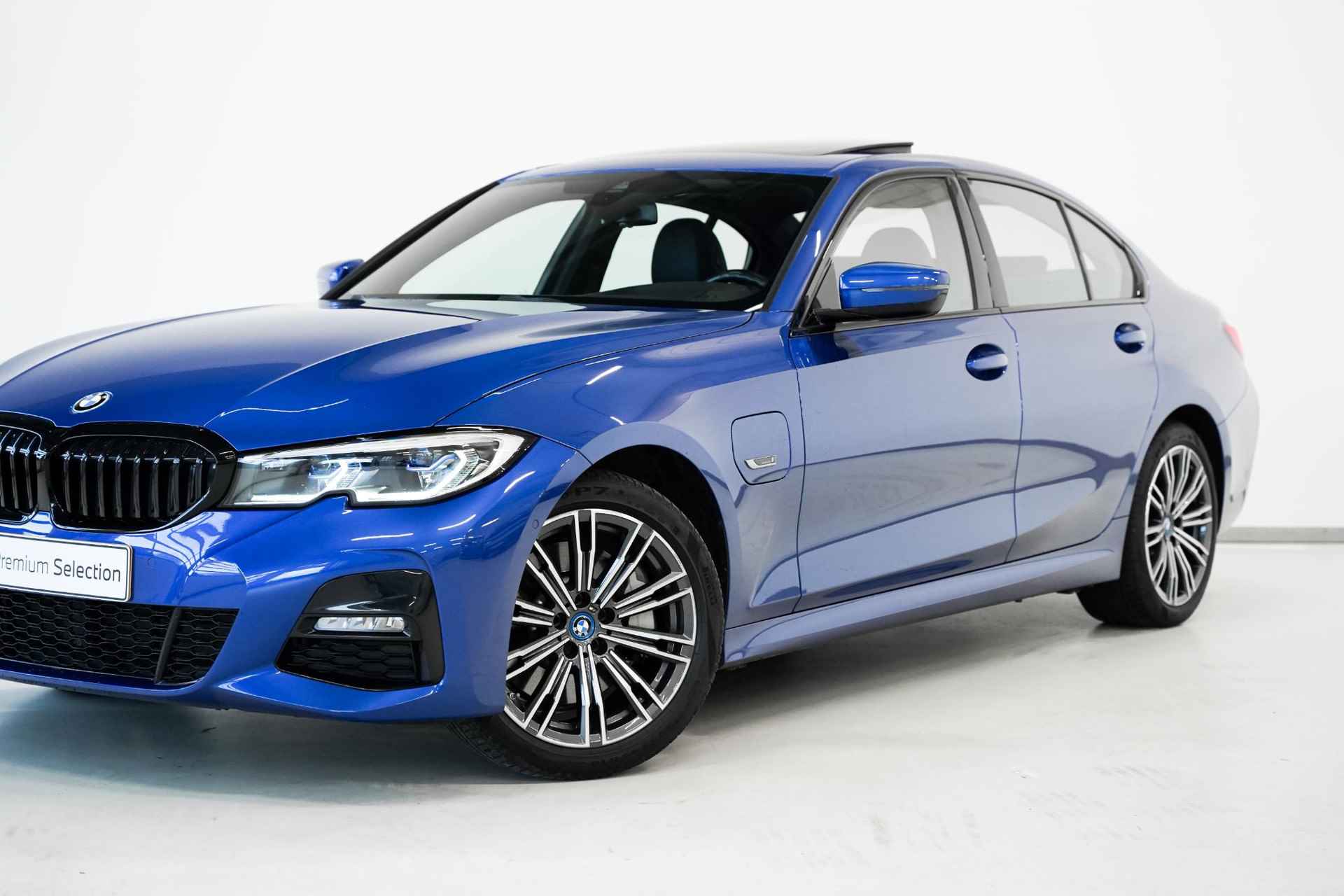 BMW 3 Serie Sedan 330e Business Edition Plus M Sportpakket Aut. - 10/27