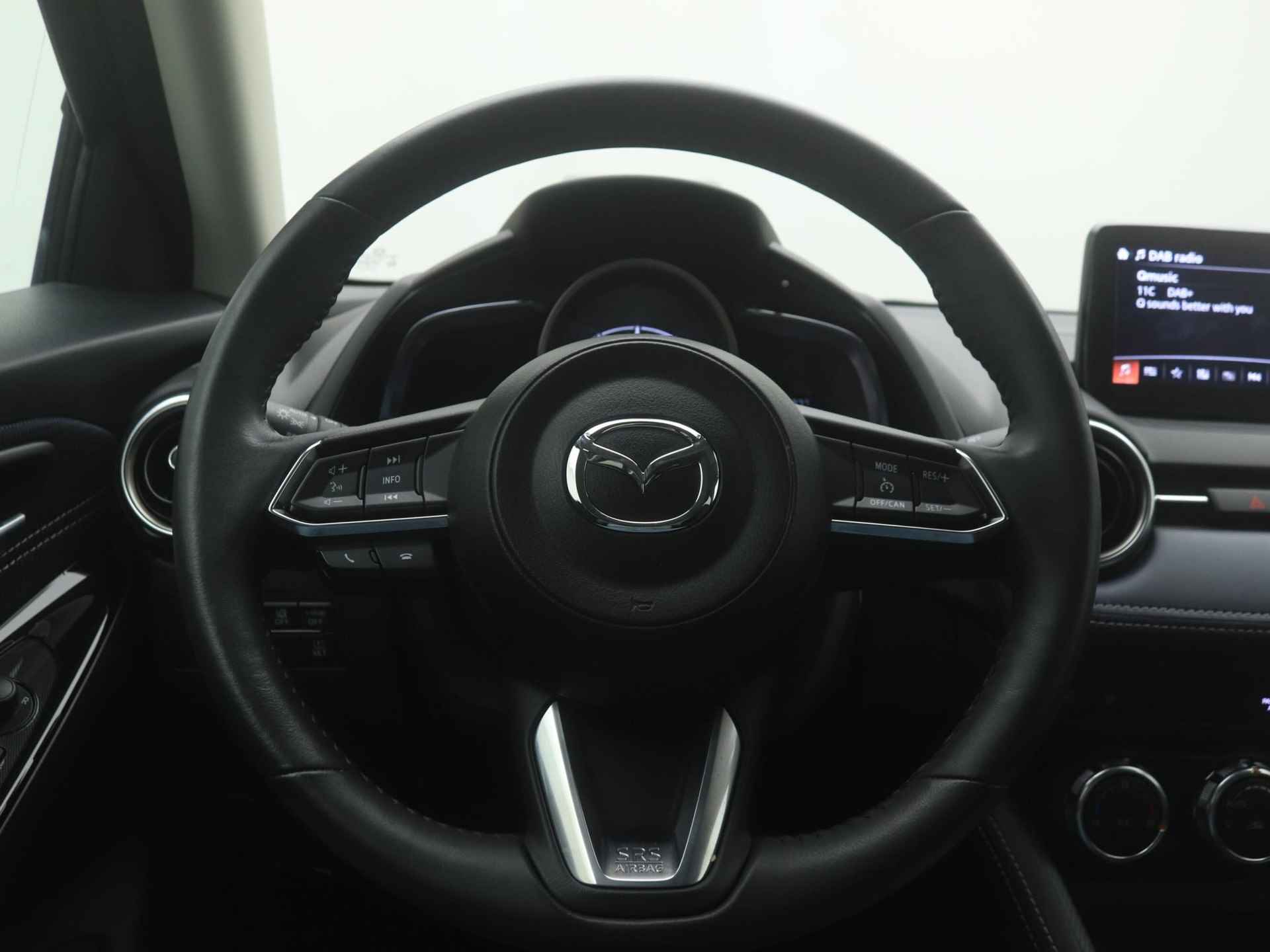 Mazda 2 1.5 Skyactiv-G Luxury i-Activesense : dealer onderhouden - 21/41