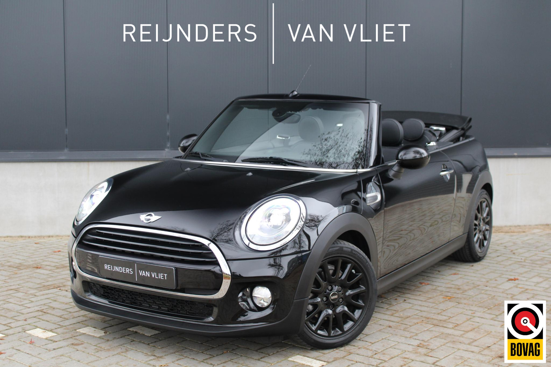 Mini Cooper 1.5 Cabriolet Chili | Custom Leder | Black Pack | Stoelverw. | Windscherm | Nav. | Xenon |