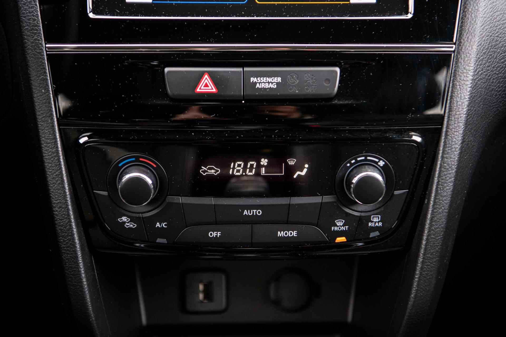 Suzuki Vitara 1.4 Boosterjet Style Smart Hybrid | Two Tone | Airco/Clima|Adaptive Cruise Control|Navigatie|Camera |Stoelverwarming - 28/43