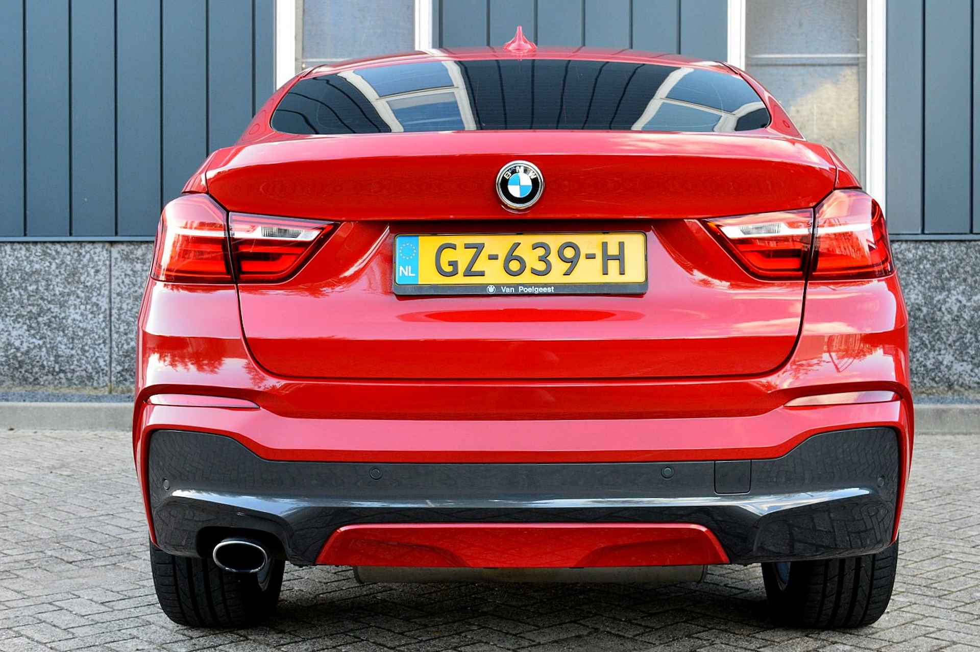 BMW X4 xDrive20i M-Sport Rijklaarprijs -Garantie LederSport Interieur Navigatie Xenon Airco - 4/38