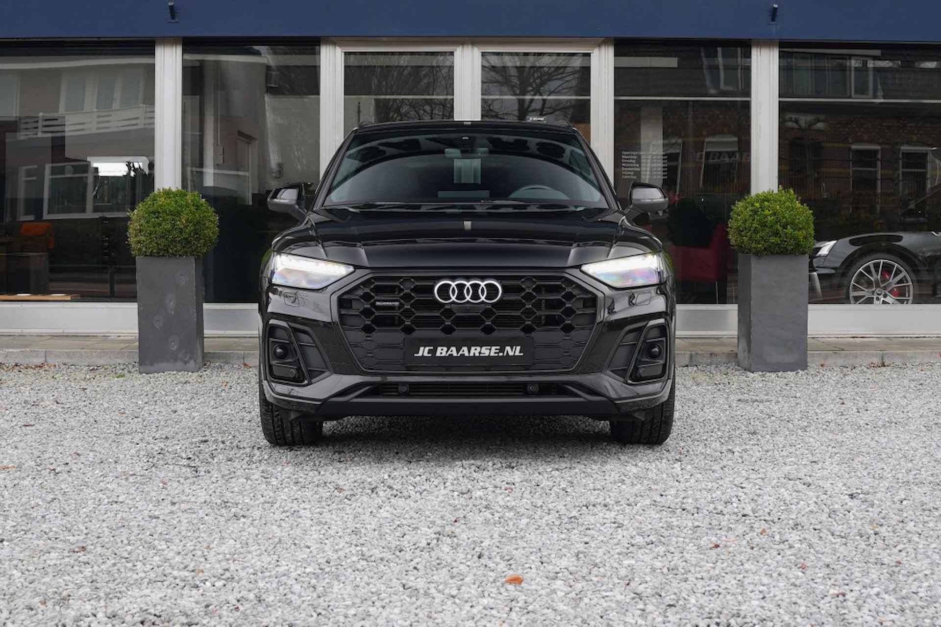 AUDI Q5 55 TFSI E competition S EDITION - 2/51