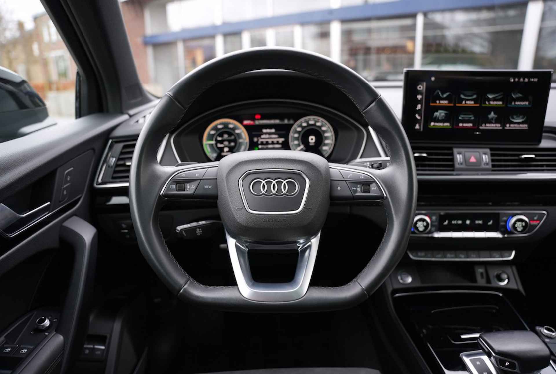 AUDI Q5 55 TFSI E competition S EDITION - 13/51