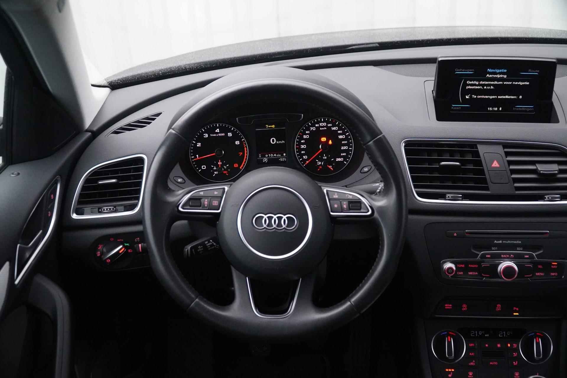 Audi Q3 1.4 TFSI 150pk S-tronic Sport Advance Sport | Navigatie | Camera | Achterklep Elektrisch - 26/30