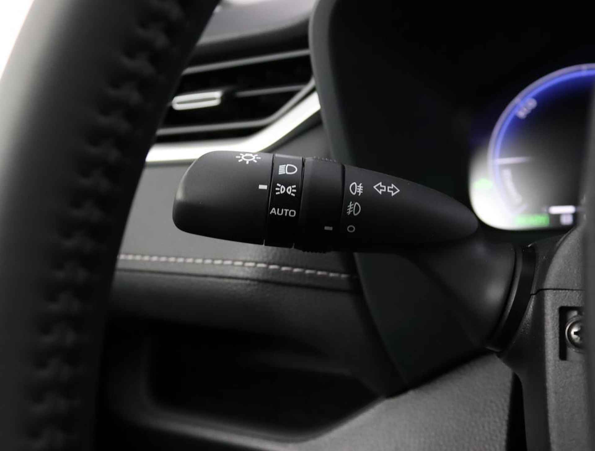 Toyota RAV4 2.5 Hybrid Style | JBL audio | Navigatie | Adaptive Cruise Control | Apple carplay & Android Auto | - 30/47