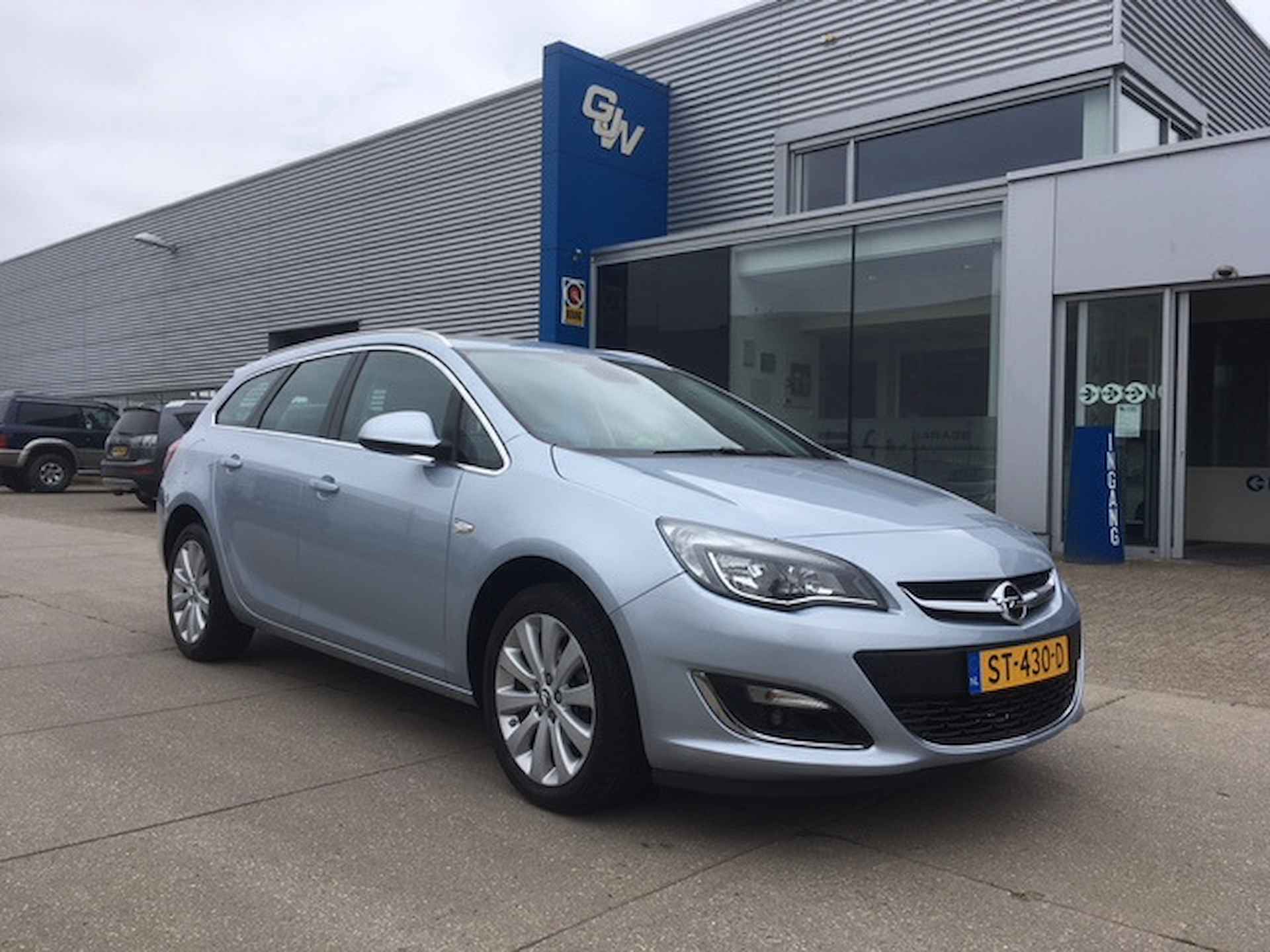 Opel Astra J SPORTS TOURER 14-16V 140PK COSMO - 3/15