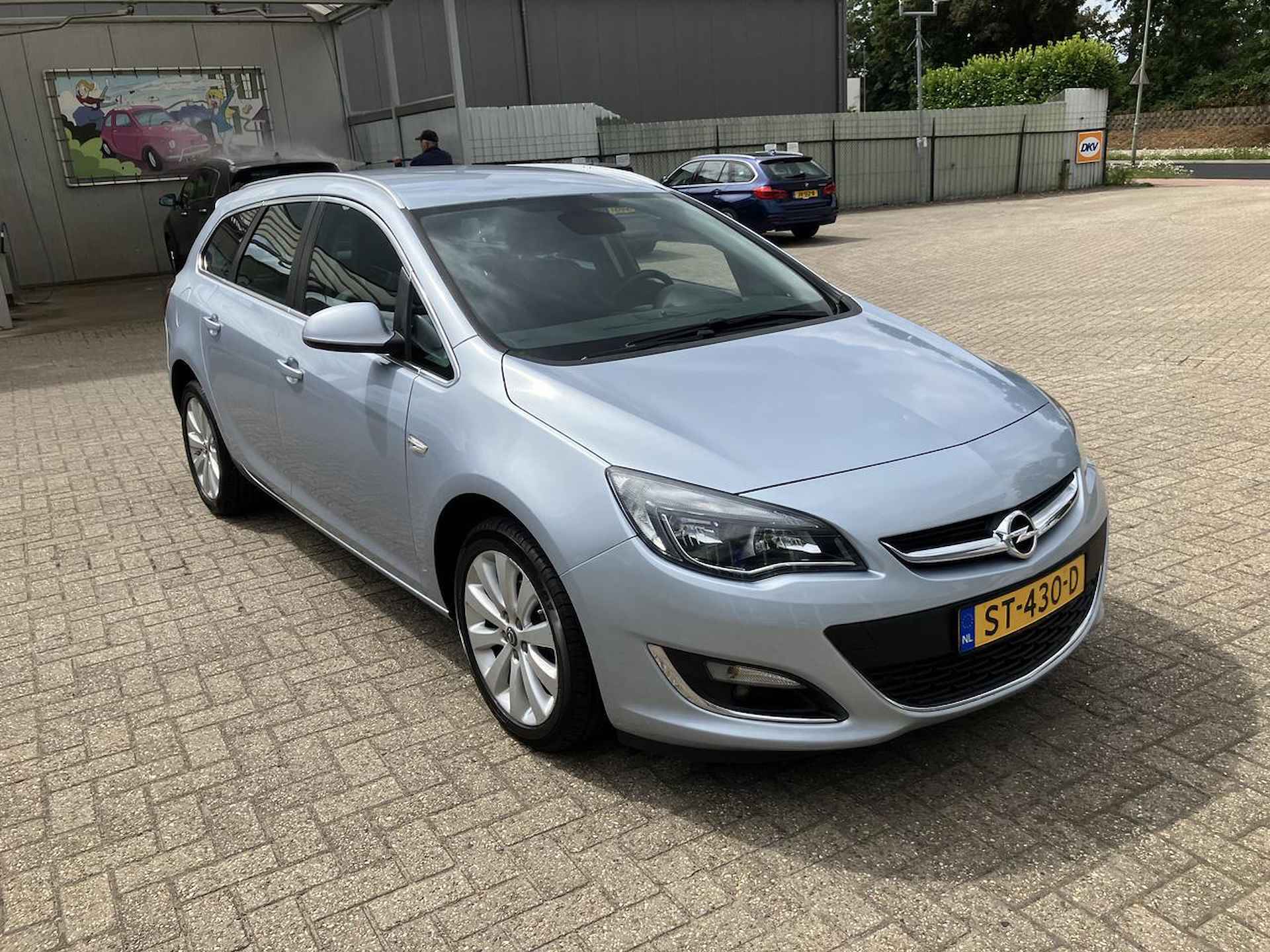 Opel Astra J SPORTS TOURER 14-16V 140PK COSMO - 14/15