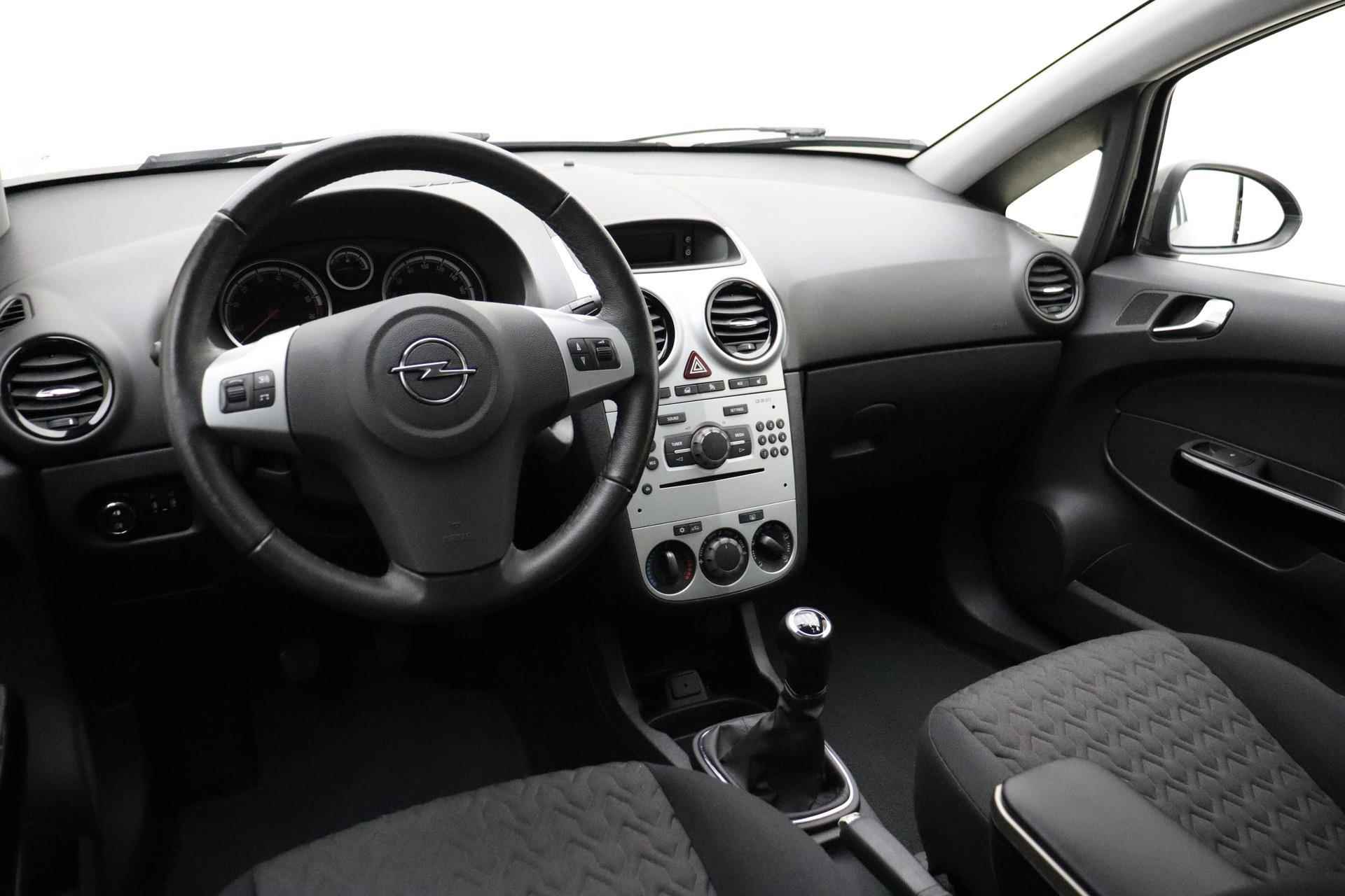 Opel Corsa 1.4-16V Design Edition 100pk Airco | Cruise Control | Stoel - Stuurverwarming | Park Pilot | Lichtmetalen Velgen - 8/31