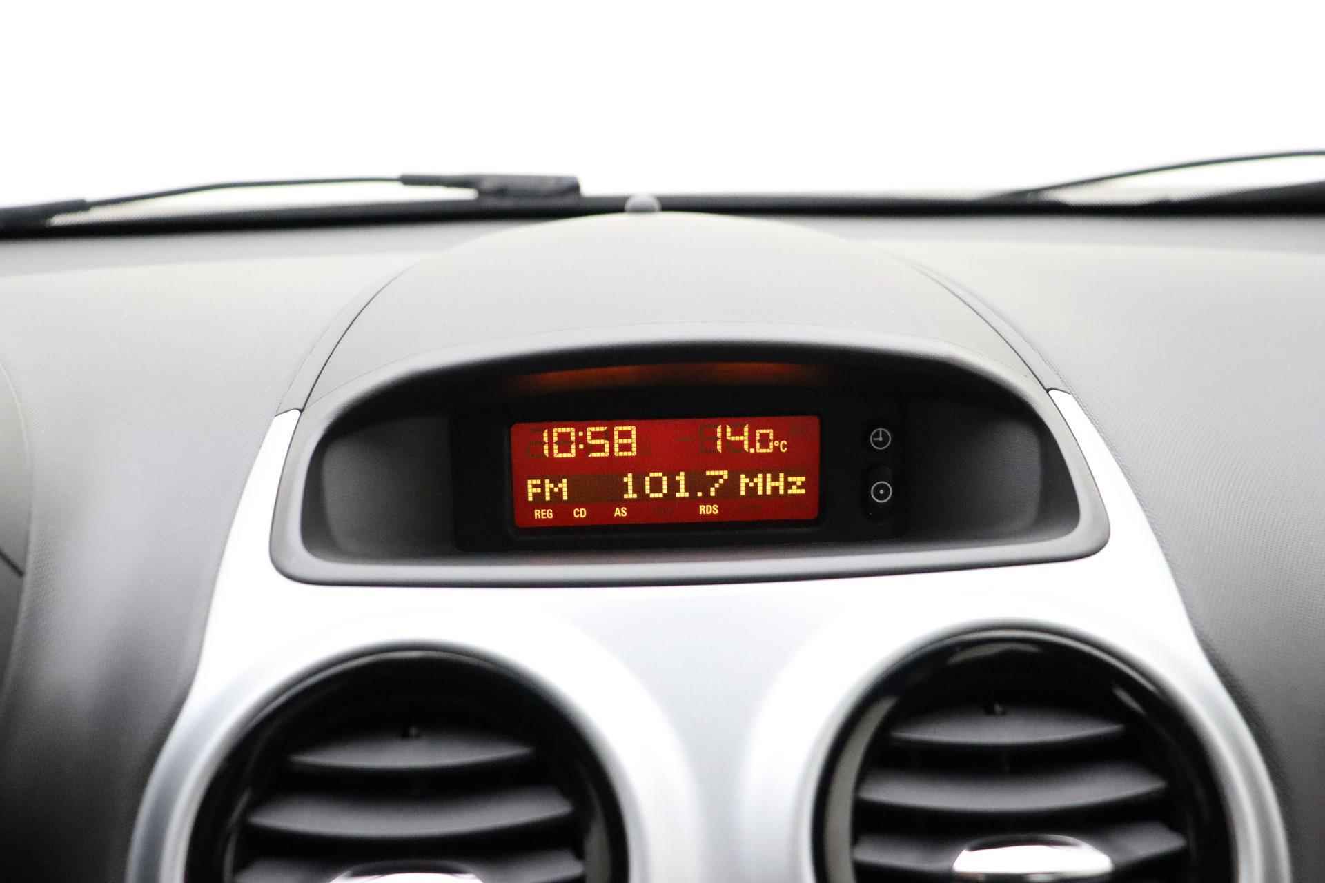 Opel Corsa 1.4-16V Design Edition 100pk Airco | Cruise Control | Stoel - Stuurverwarming | Park Pilot | Lichtmetalen Velgen - 23/31