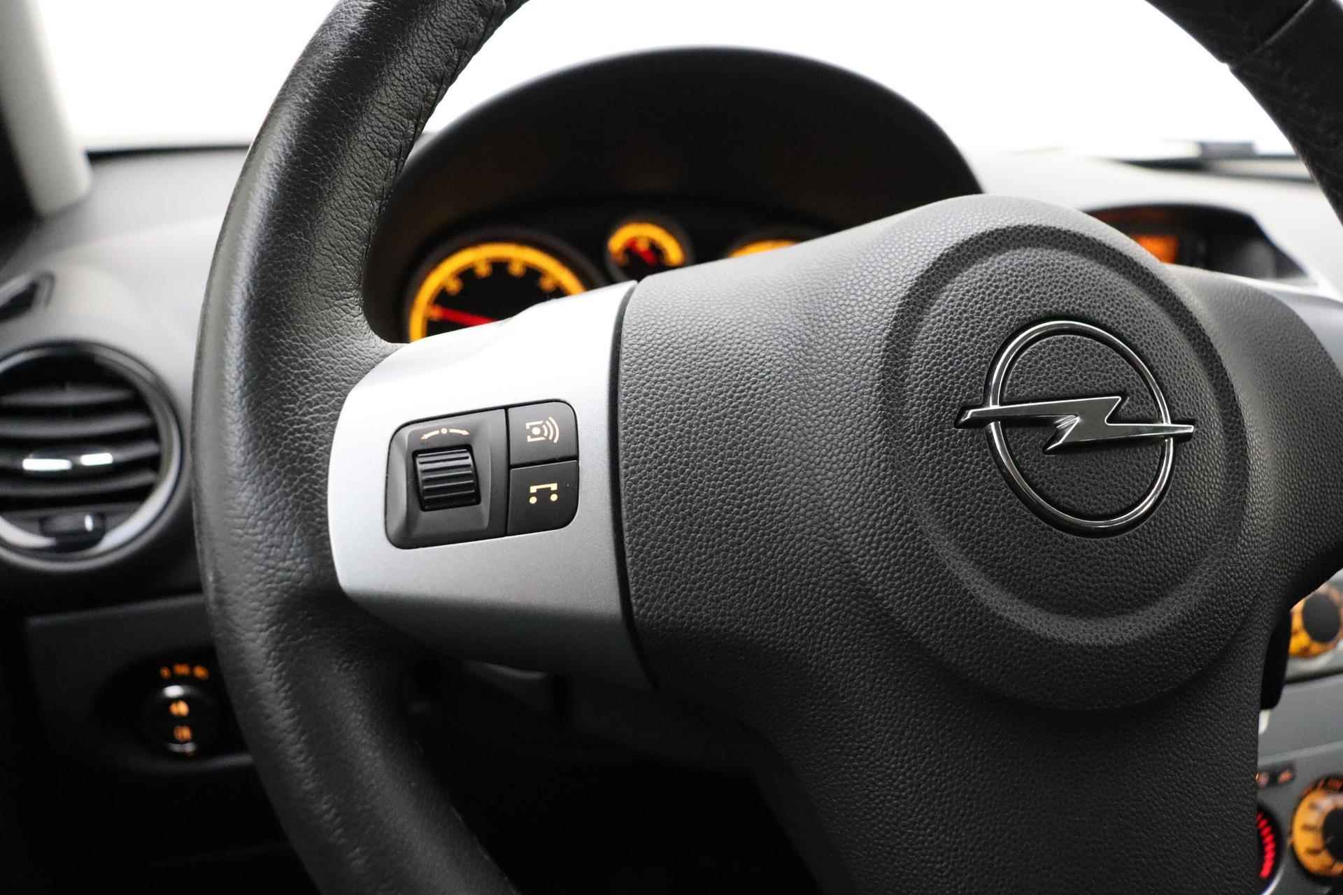 Opel Corsa 1.4-16V Design Edition 100pk Airco | Cruise Control | Stoel - Stuurverwarming | Park Pilot | Lichtmetalen Velgen - 25/31