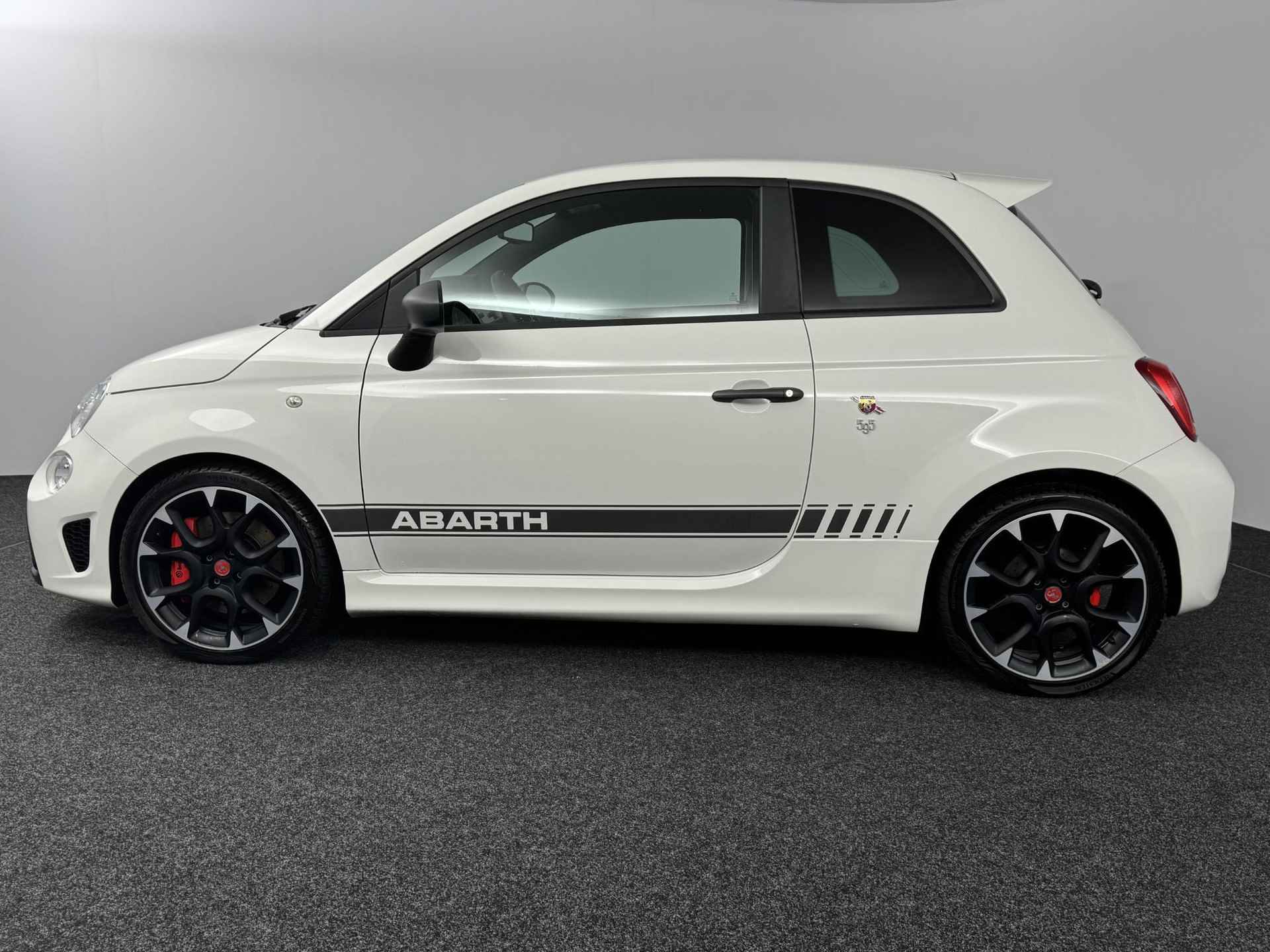 Fiat 500 1.4 T-Jet Abarth Competizione | Beats Audio | Xenon | Sabelt | Navigatie - 15/53