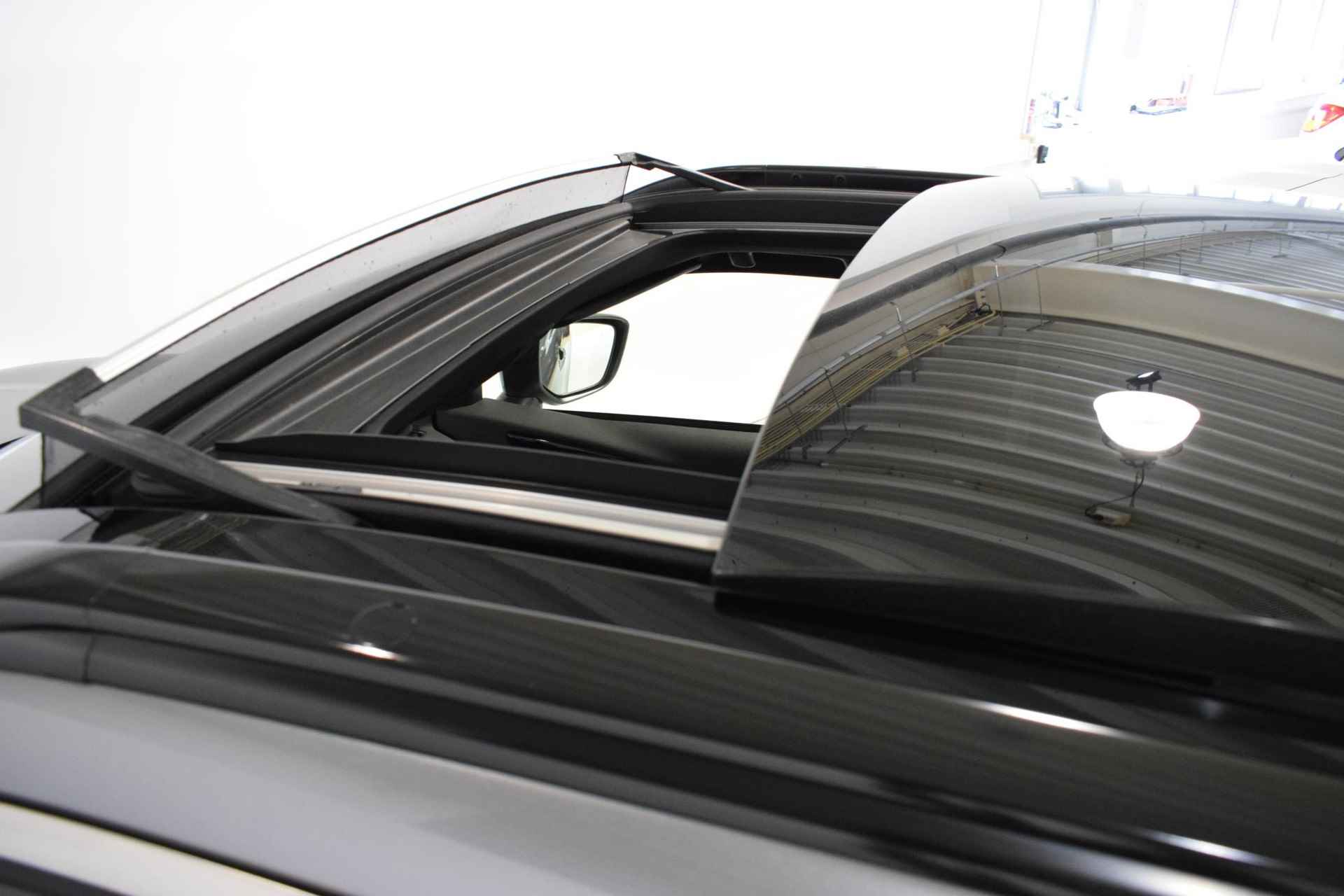 Mitsubishi Eclipse Cross 2.4 PHEV Instyle | Schuif/kantel dak | 360-Camera | Dodehoek detectie | Parkeersensoren | Head-up display | Trekhaak | Adaptive cruise control | Elektrische stoelen | Elektrische achterklep | Stuurverwarming | Stoelverwarming Voor/Achter | Navigatie | - 20/64