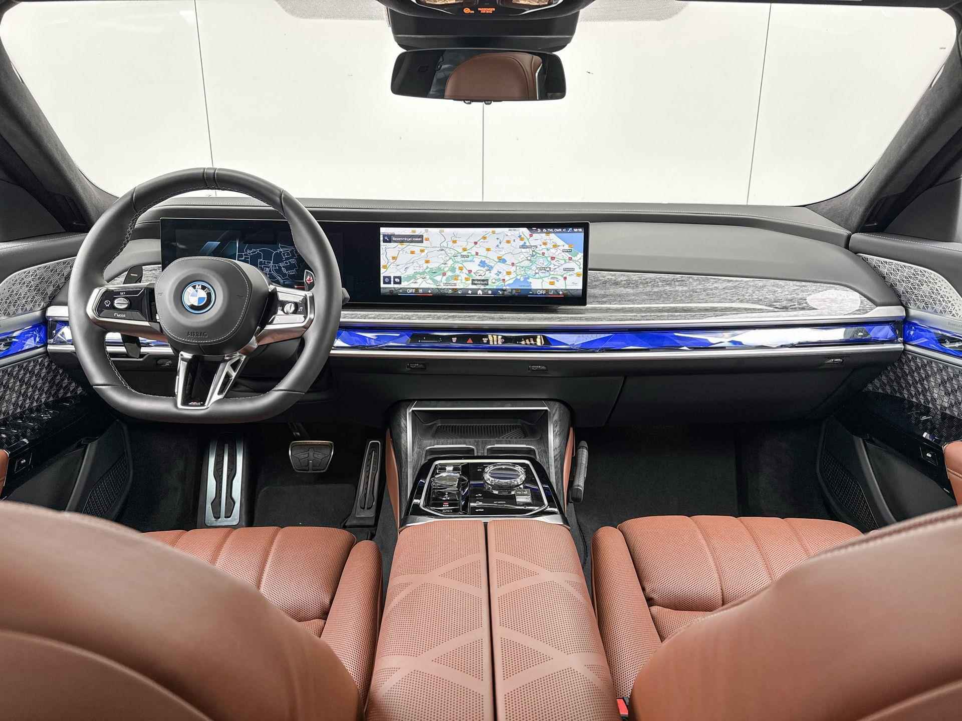 BMW 7 Serie M760e xDrive Bowers & Wilkins Diamond / Executive Lounge / Executive Pack / Performance Pack / Connoisseur Pack / Climate Acoustics Pack / Iconic Glow / Elektrische portieren / CraftedClarity - 11/27