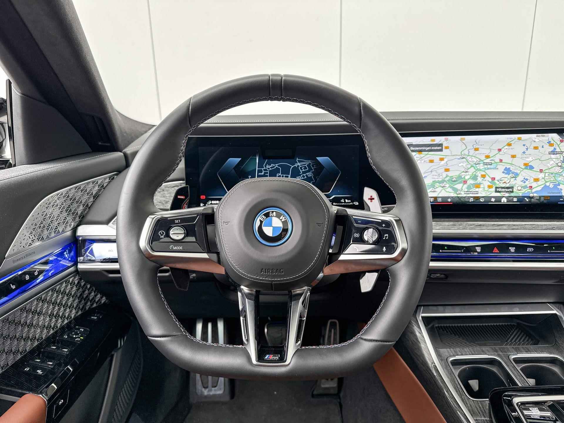 BMW 7 Serie M760e xDrive Bowers & Wilkins Diamond / Executive Lounge / Executive Pack / Performance Pack / Connoisseur Pack / Climate Acoustics Pack / Iconic Glow / Elektrische portieren / CraftedClarity - 12/27
