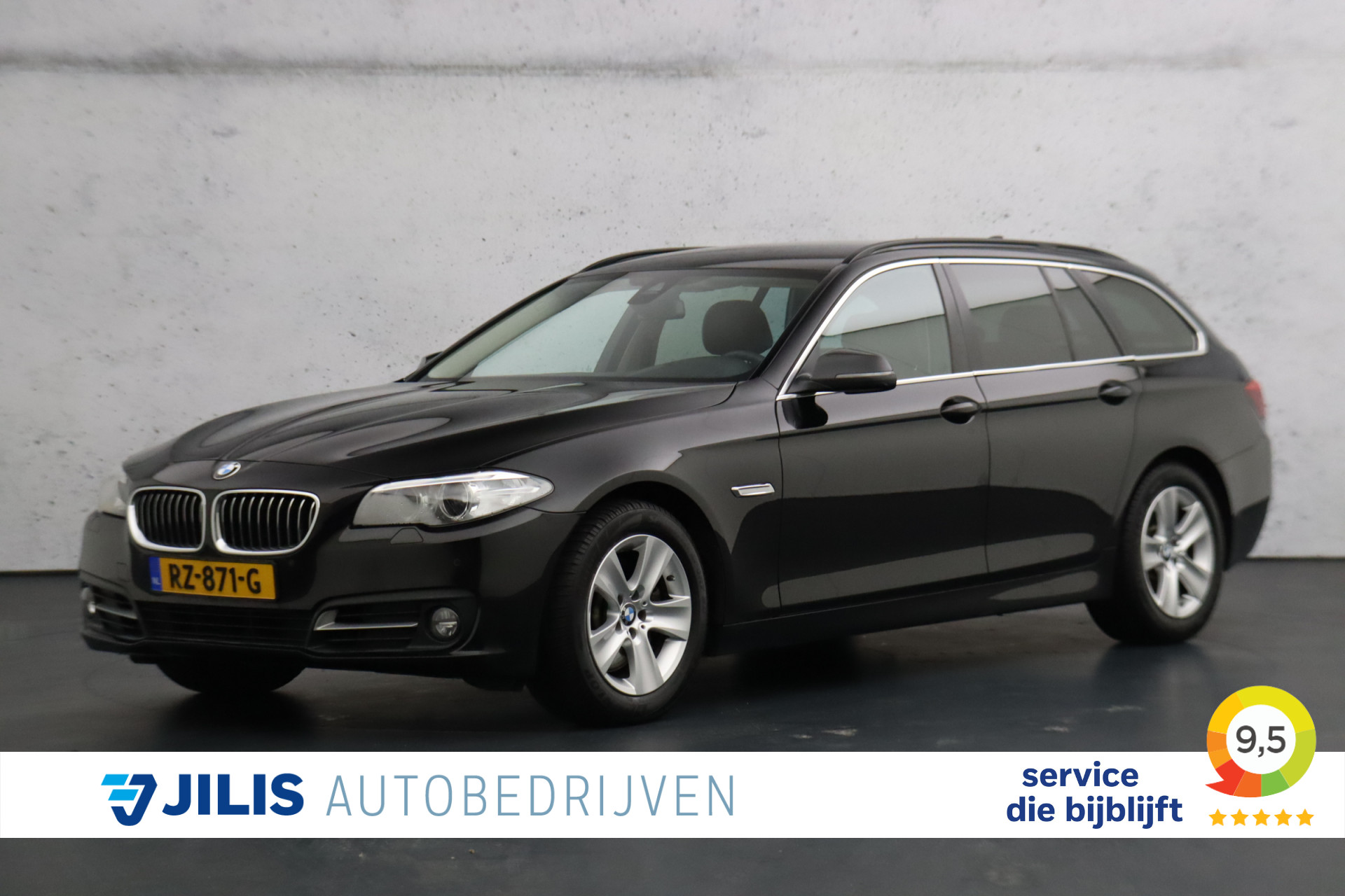 BMW 5 Serie Touring 530d 259pk High Executive | Leder | Sportstoelen | Stoelverwarming | Cruise control bij viaBOVAG.nl