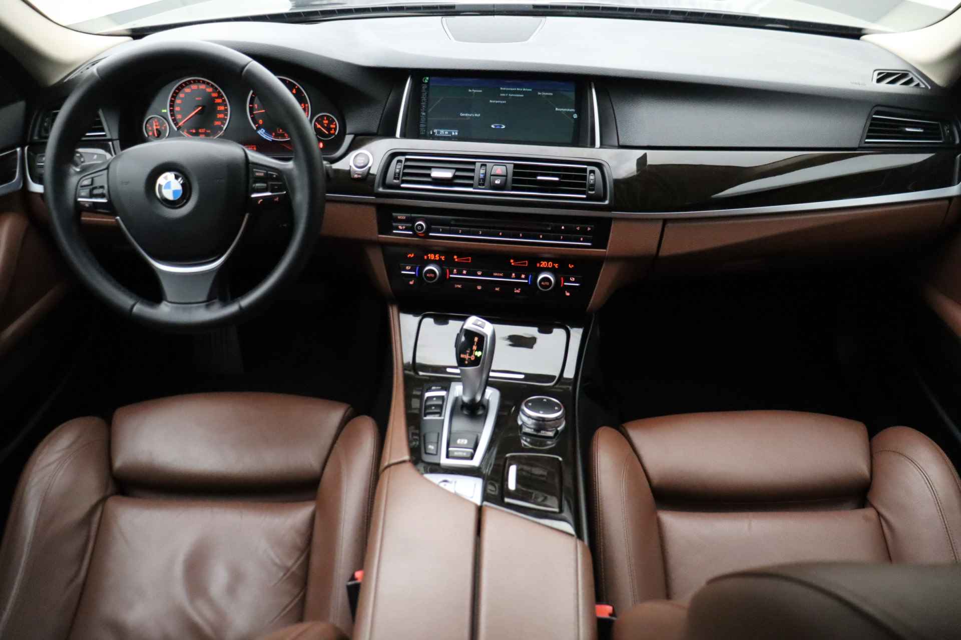 BMW 5 Serie Touring 530d 259pk High Executive | Leder | Sportstoelen | Stoelverwarming | Cruise control - 3/30
