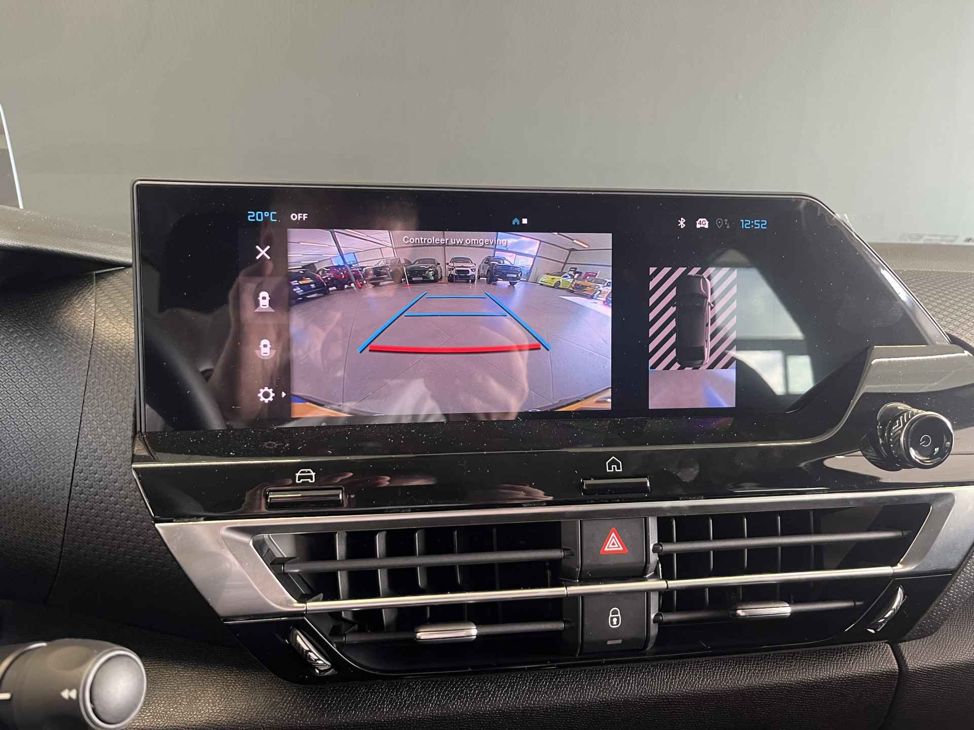 Citroën C4 X 1.2 Puretech Shine | Navigatie | Camera | Cruise control | Climate control | Head up display | Airco - 29/42