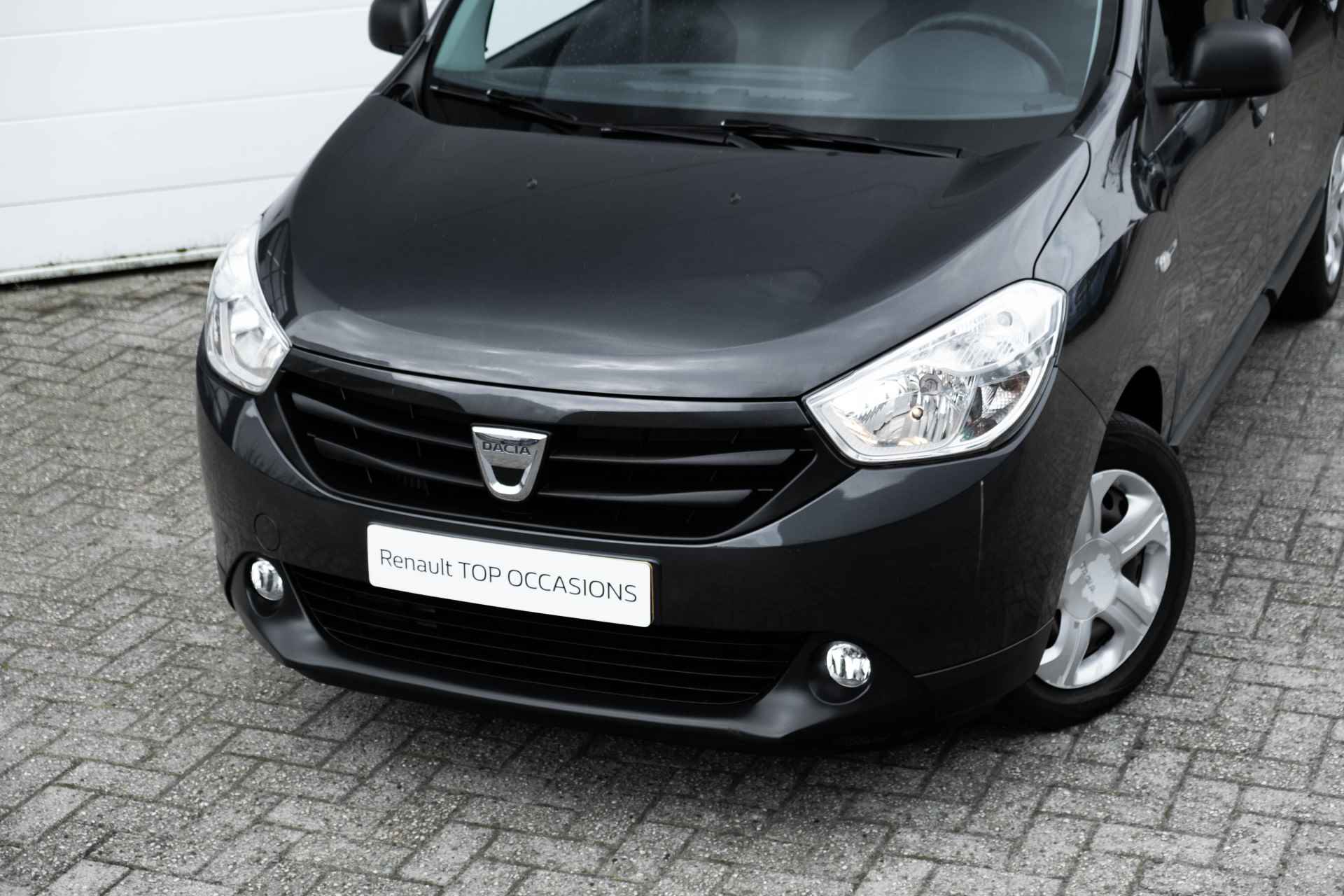 Dacia Lodgy 1.2 TCe Robust 5 PERSOONS | Lage KM stand ! | Geen Airco | Trekhaak | | incl. Bovag rijklaarpakket met 12 maanden garantie | - 13/40