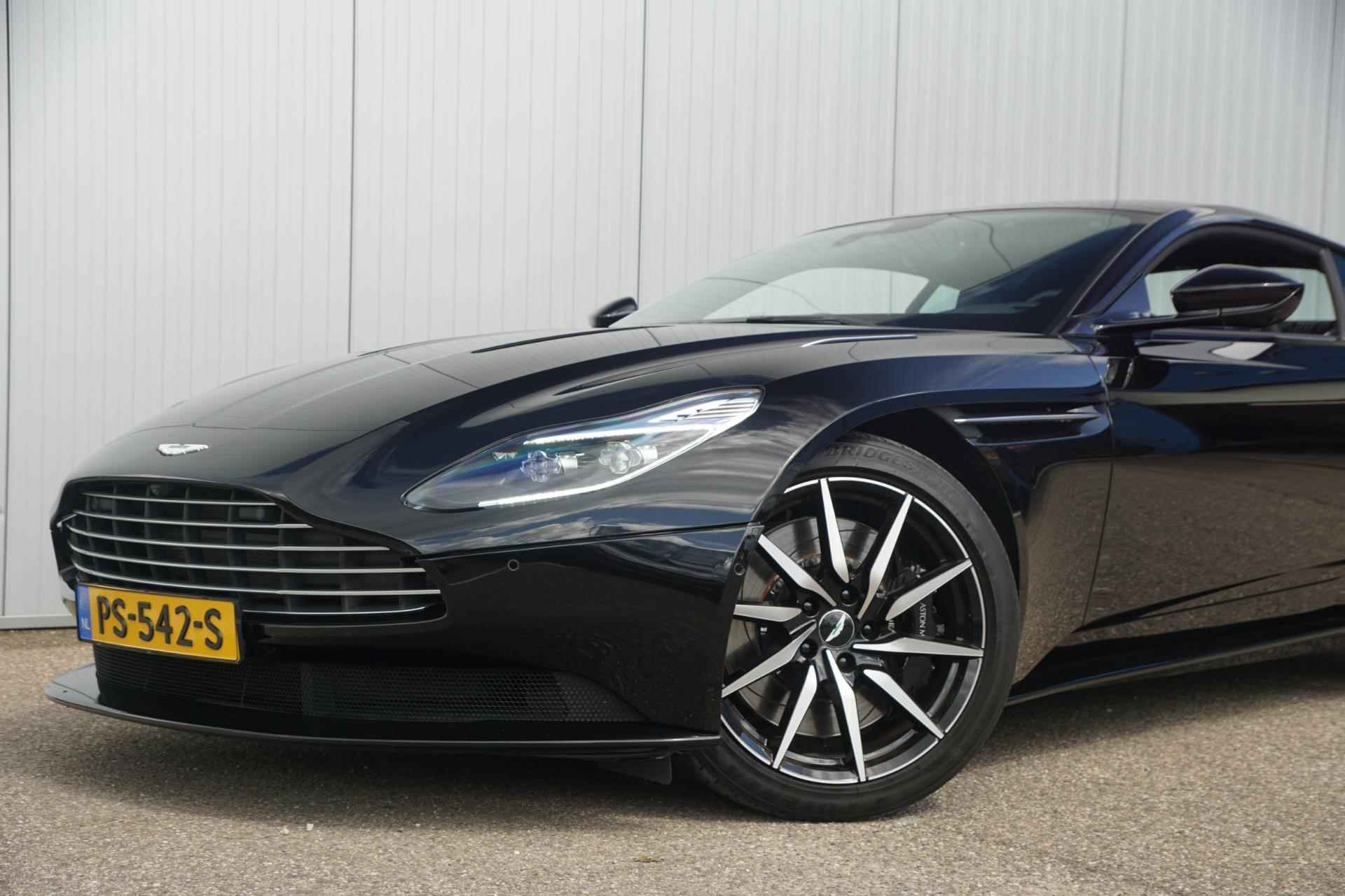 Aston Martin DB11 5.2 V12 / Org. NL / 19dkm NAP / Bang & Olufsen / 360 Camera / Stoelkoel. & Verw. / Navi - 29/44