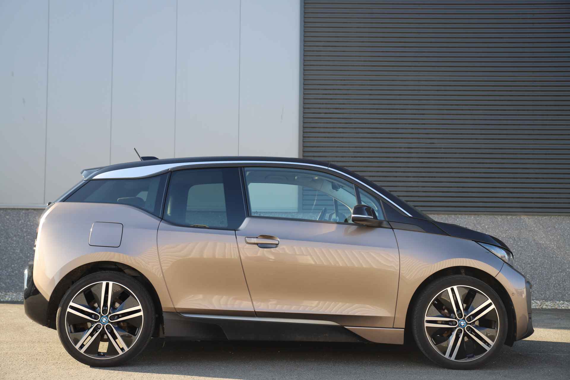 BMW i3 Executive 120Ah 42 kWh Schuifdak/ leder/Harman Kardon/W-pomp/3-fase - 9/38