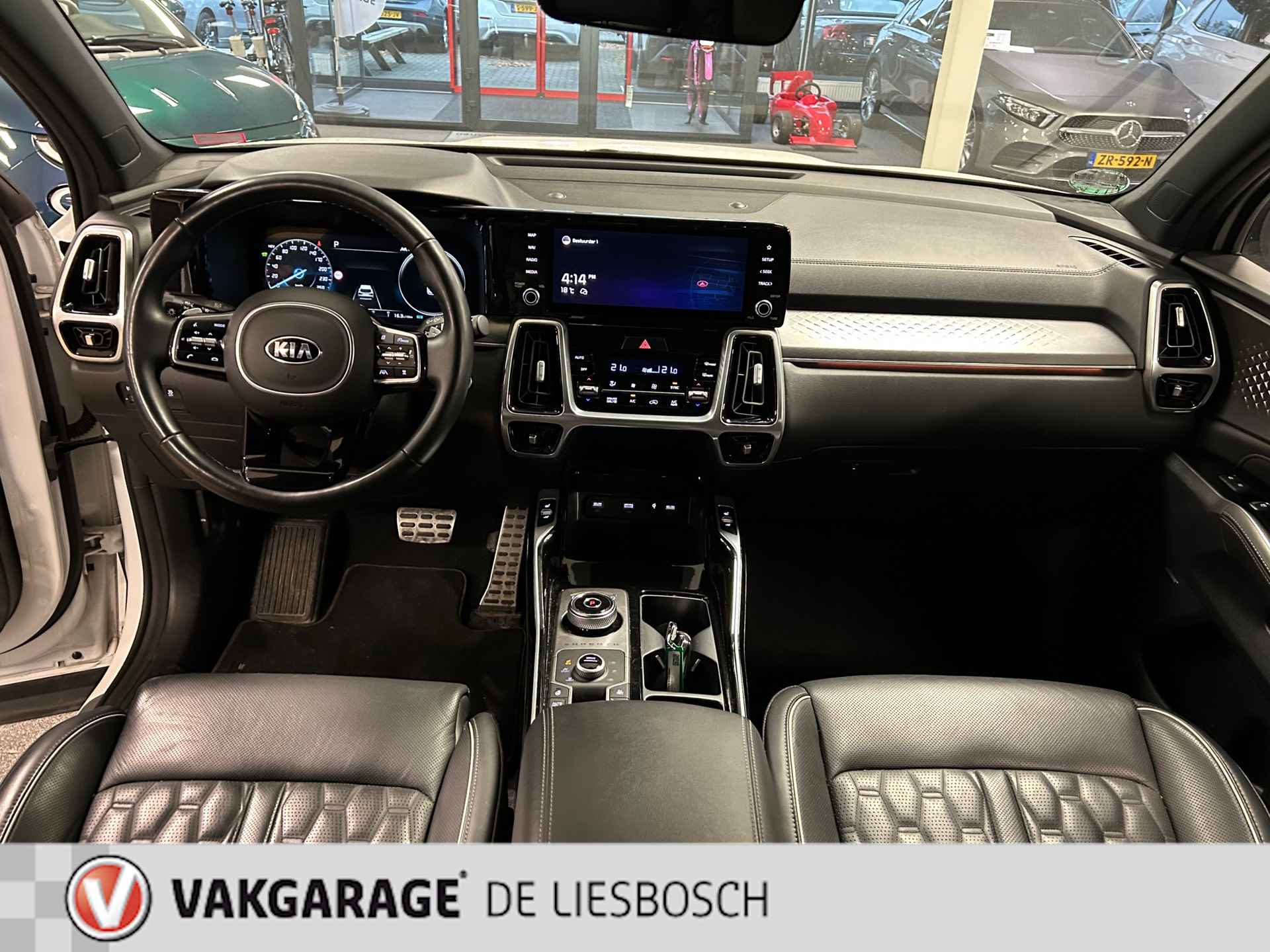 Kia SORENTO 1.6 T-GDI Plug-in Hybrid 4WD ExecutiveLine 7persoons / leder / head-up / - 28/42