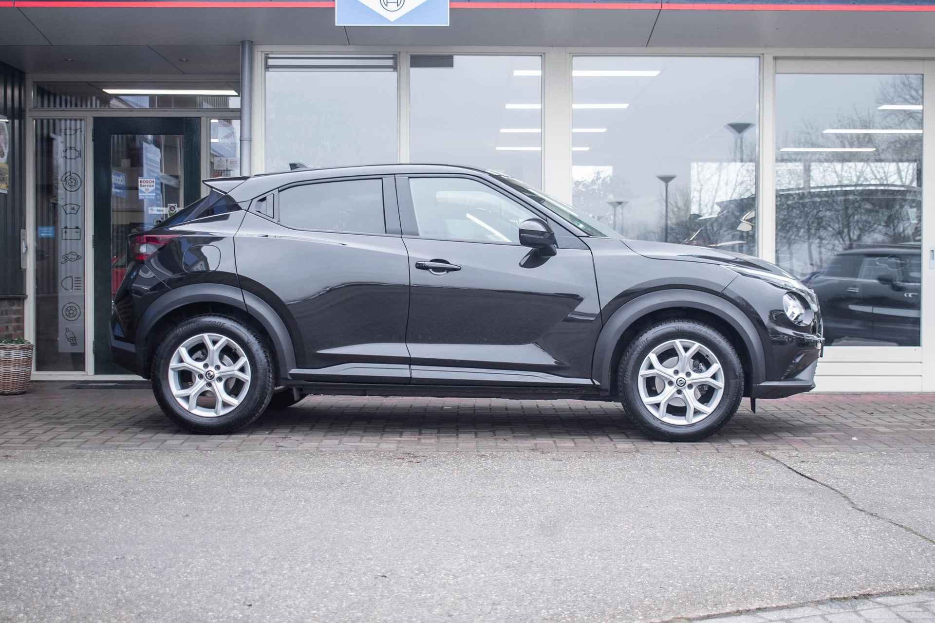 Nissan Juke 1.0 DIG-T N-Connecta - 3/31