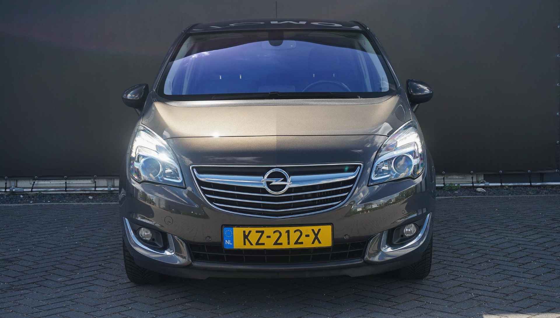 Opel Meriva 1.4 Turbo 120PK Blitz | Navi | Camera | Lederen AGR-stoelen | Stoel/stuurverw. | Privacyglas | PDC V+A | LMV 16 inch  | Trekhaak - 4/26