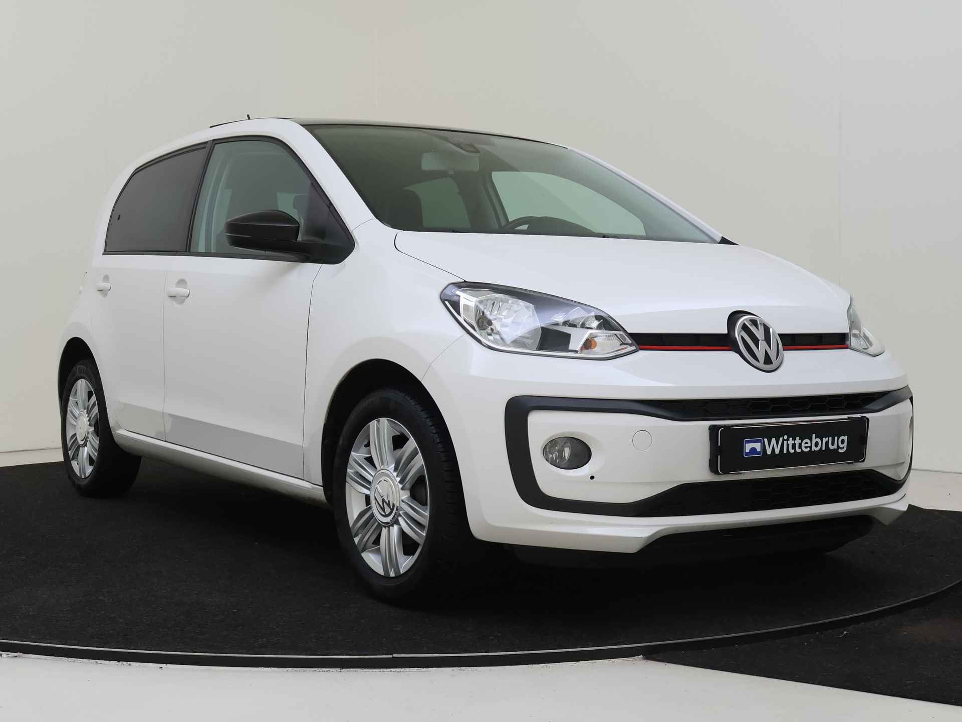 Volkswagen up! 1.0 BMT high up! | Airconditioning | Open Dak | Parkeerhulp Achter - 4/30