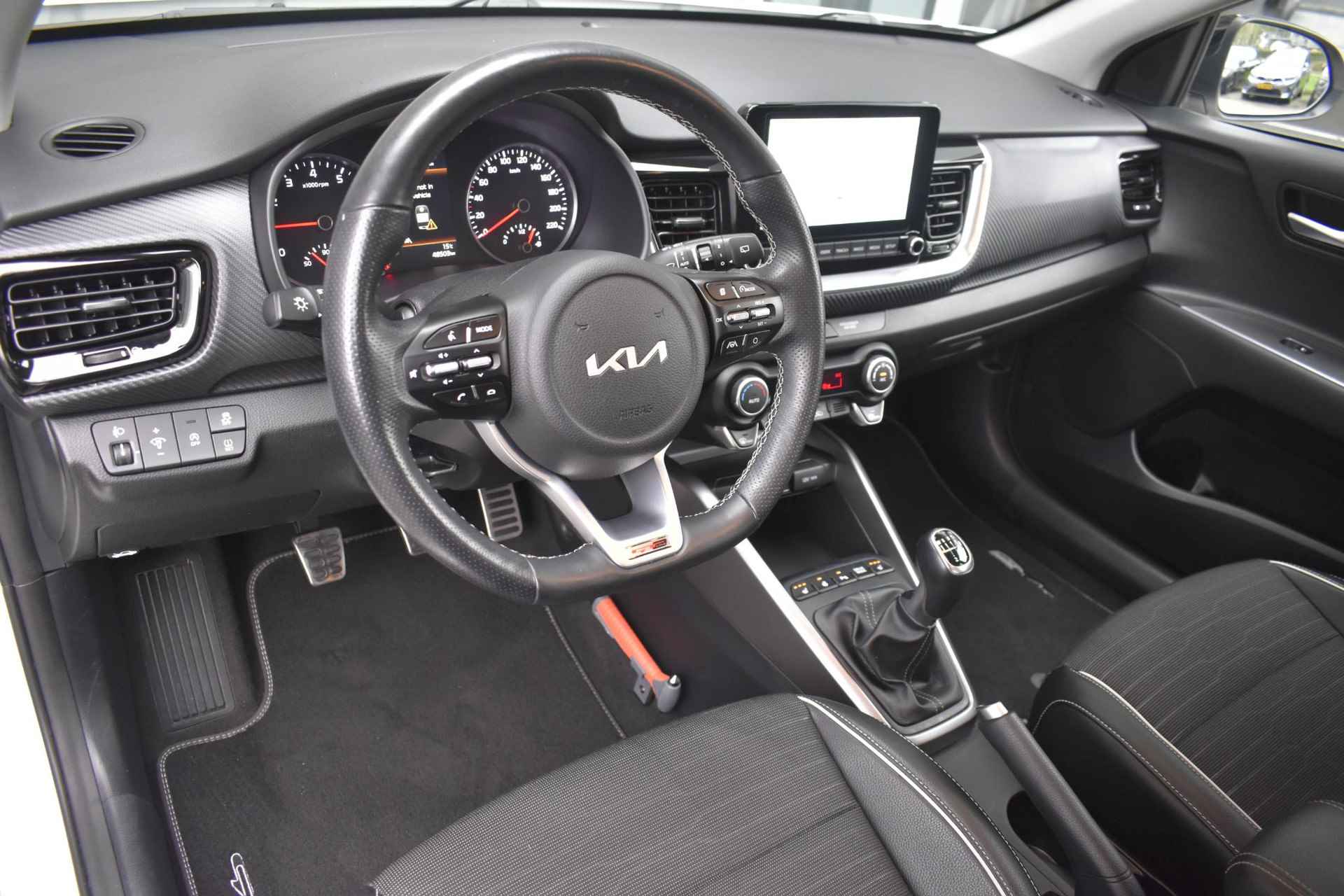 Kia Stonic 1.0 T-GDi MHEV GT-PlusLine / Stoel-Stuurverwarming / Carplay / Keyless / Schuifdak - 3/46