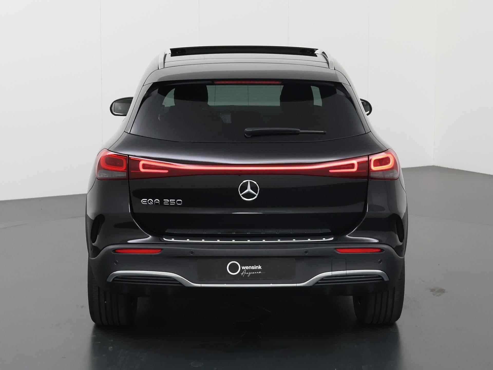 Mercedes-Benz EQA 250 Sport Edition 67 kWh | Panoramadak | sfeerverlichting | Keyless entry | elektrische acherklep | Dodehoekassistent - 3/43