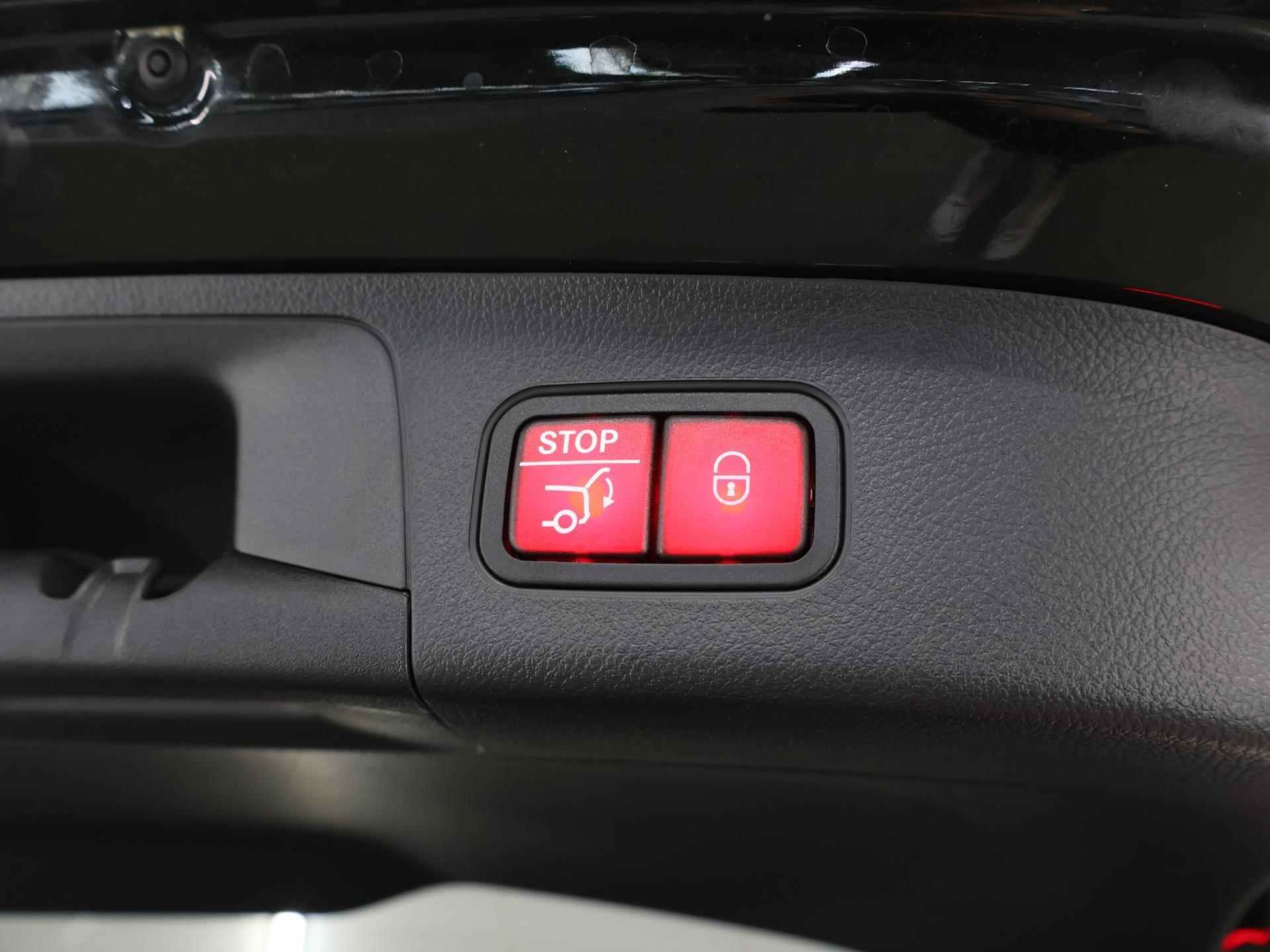 Mercedes-Benz EQA 250 Sport Edition 67 kWh | Panoramadak | sfeerverlichting | Keyless entry | elektrische acherklep | Dodehoekassistent - 7/43